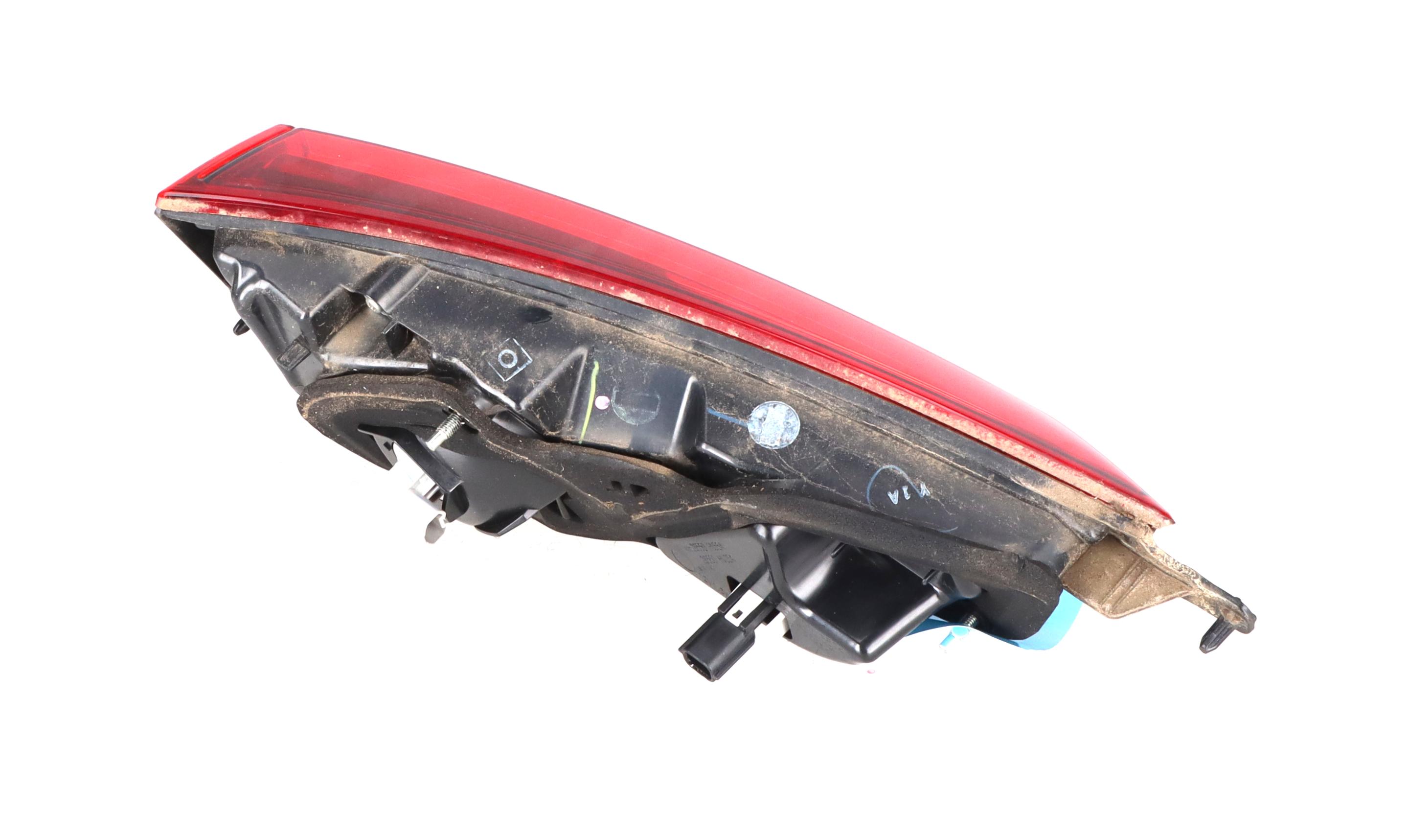 Tail-lamp inside right NISSAN Qashqai II (J11) 1.3 DIG-T  116 kW  158 PS (10.2020-> )
