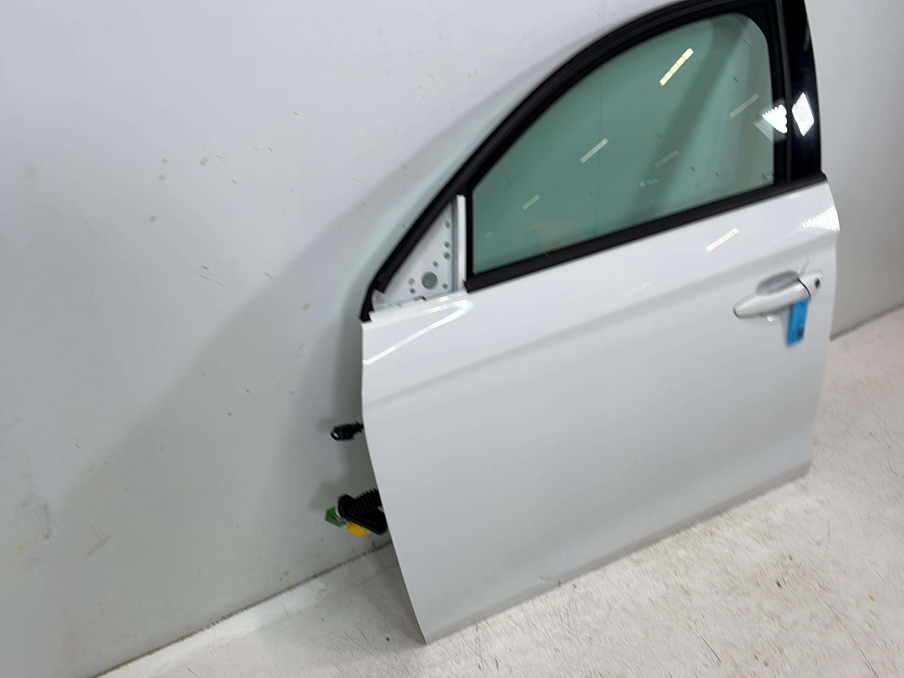 ușă stânga față OPEL Corsa F (P2JO) 1.2  74 kW  101 PS (07.2019-> )