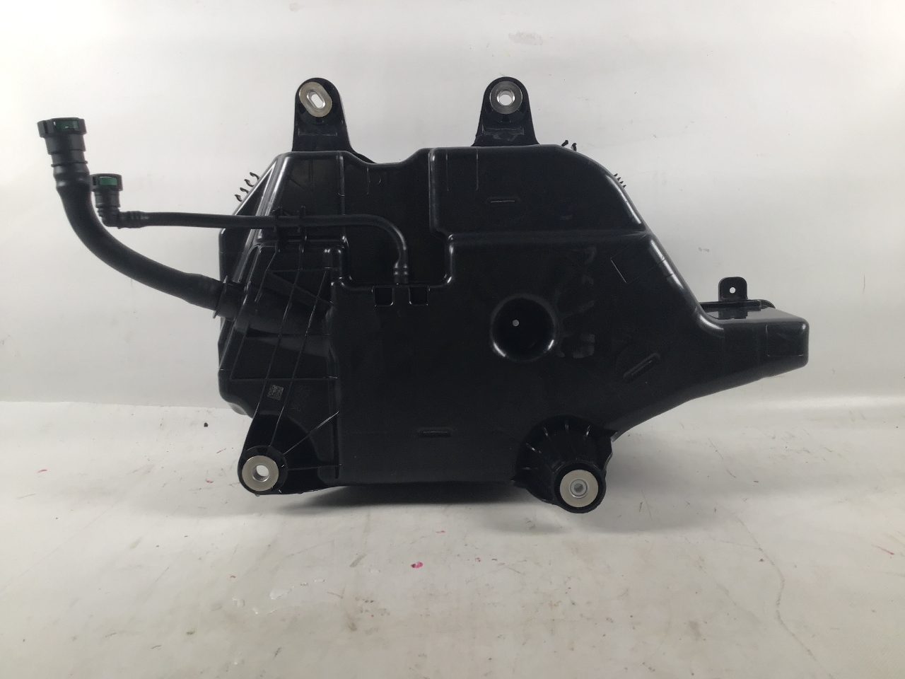 Tank AdBlue FORD Transit V363 Pritsche/Fahrgestell (FED, FFD) 2.0 TDCi  125 kW  170 PS (03.2016-> ) Tank AdBlue FORD Transit V363 Pritsche/Fahrgestell (FED, FFD) 2.0 TDCi  125 kW  170 PS (03.2016-> )