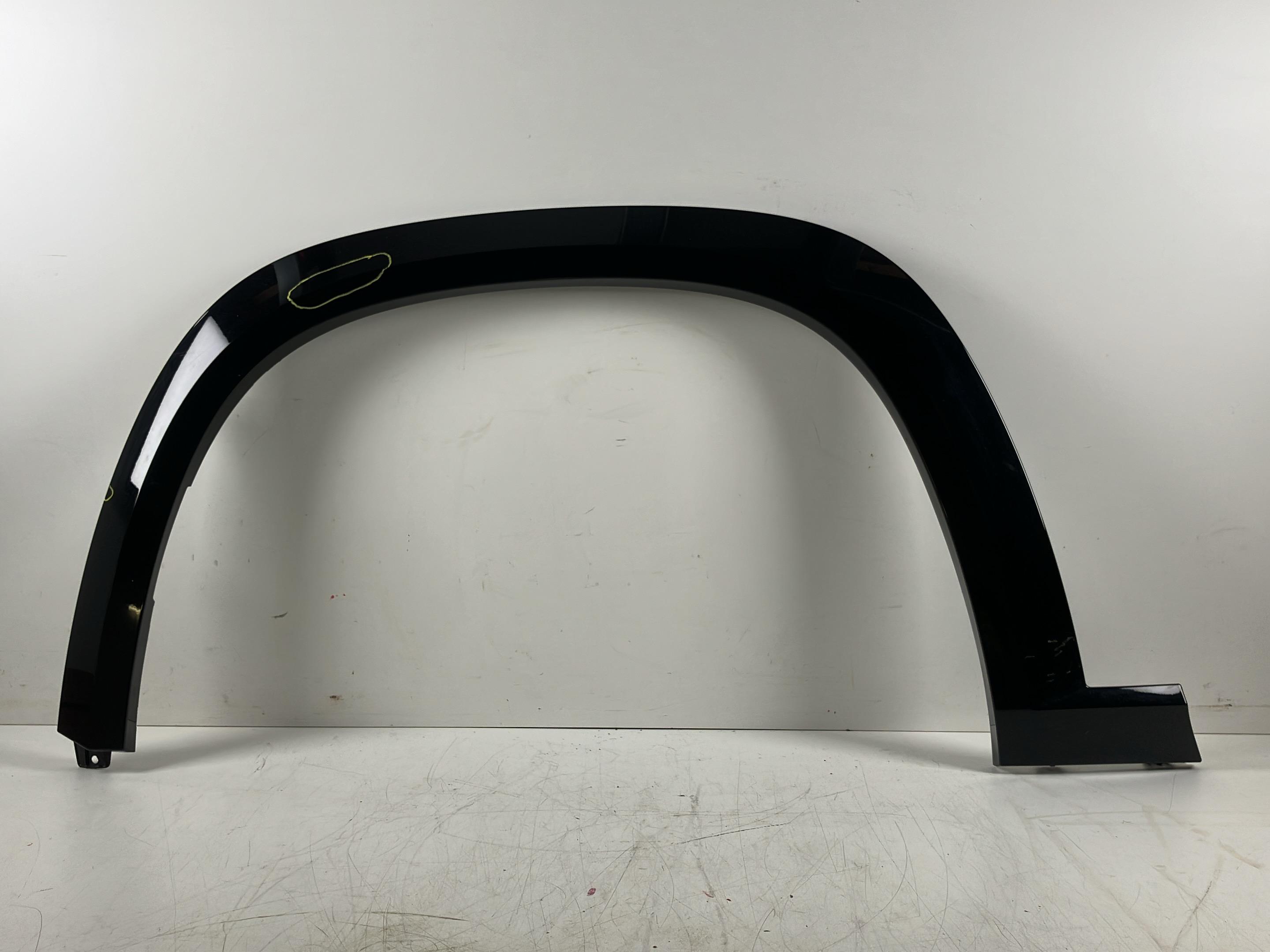 Blende Kotflügel links vorne BMW XM (G09) XM  480 kW  653 PS (12.2022-> )