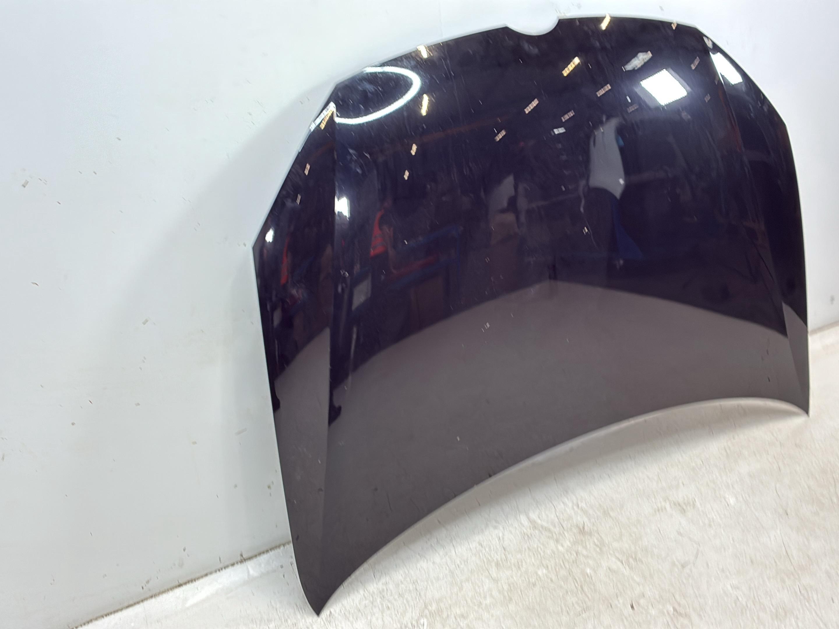 Capot moteur VW Golf V (1K) 1.6  75 kW  102 PS (01.2004-11.2008)