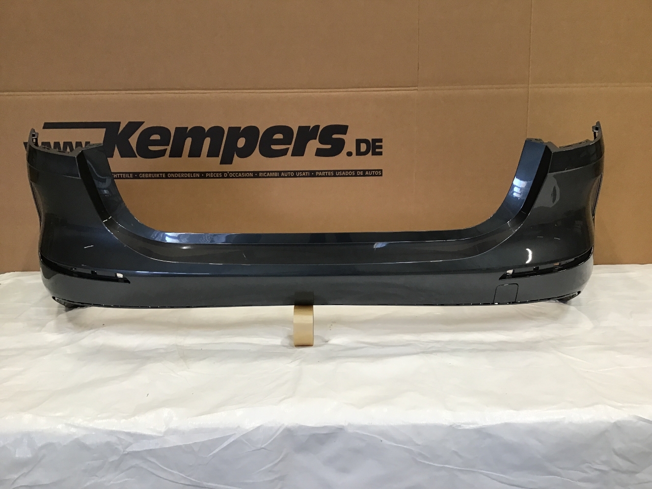 Stoßstange hinten BMW 2er Gran Coupe (F44) 220d xDrive  140 kW  190 PS (07.2020-> ) Stoßstange hinten BMW 2er Gran Coupe (F44) 220d xDrive  140 kW  190 PS (07.2020-> )