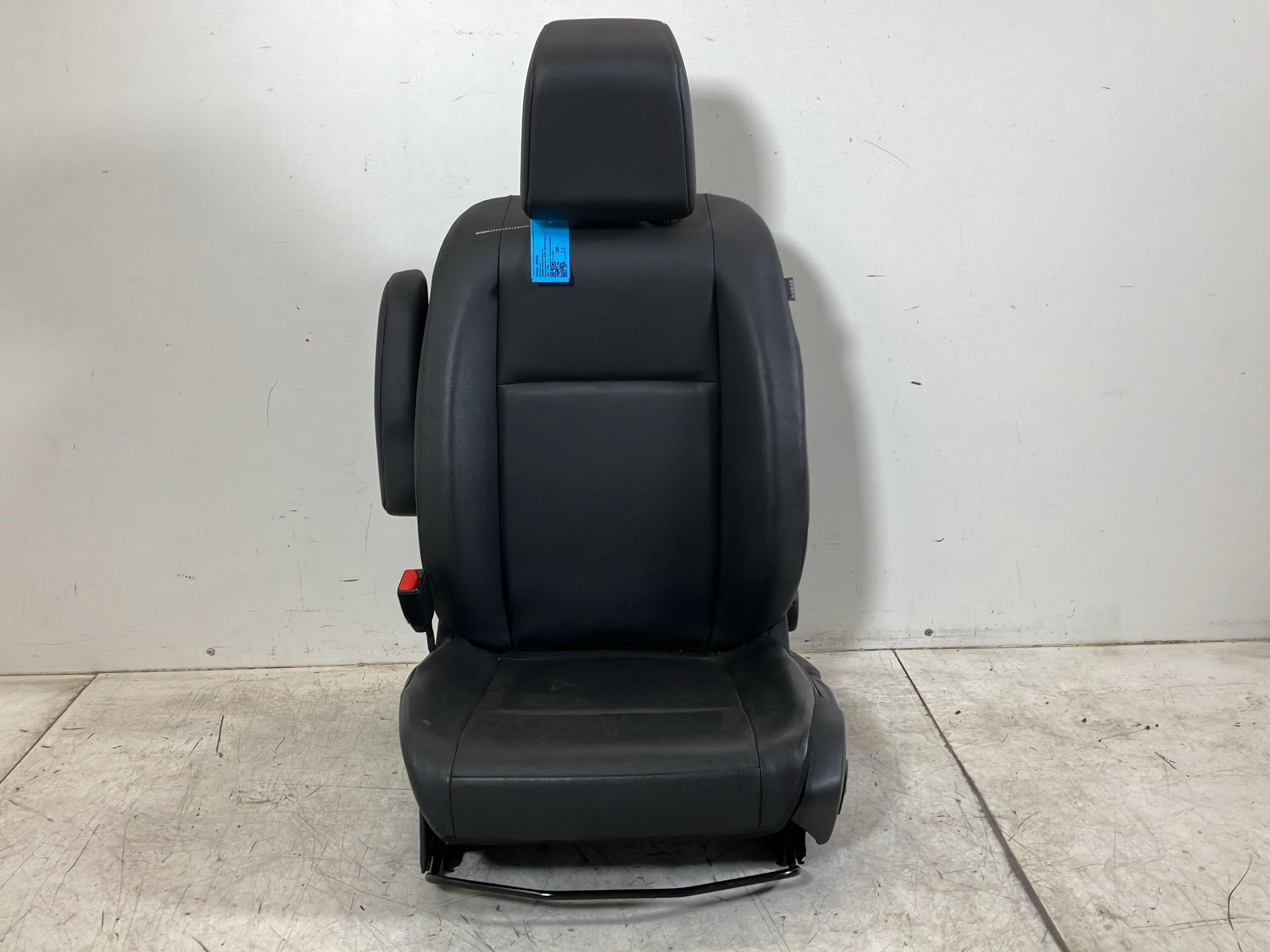 Stoel linksvoor PEUGEOT Expert III Kasten (V) E-Expert Hydrogen  100 kW  136 PS (10.2024-> )