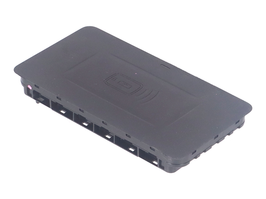 Station de recharge sans fil BMW X5 (G05, F95) xDrive40d Mild-Hybrid  259 kW  352 PS (06.2023-> ) Station de recharge sans fil BMW X5 (G05, F95) xDrive40d Mild-Hybrid  259 kW  352 PS (06.2023-> )