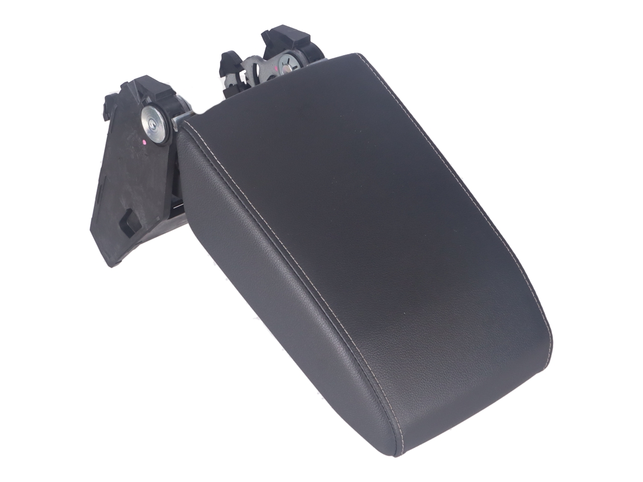 Accoudoir VW Golf VIII (CD) 2.0 TSI R 4motion  235 kW  320 PS (09.2020-> )