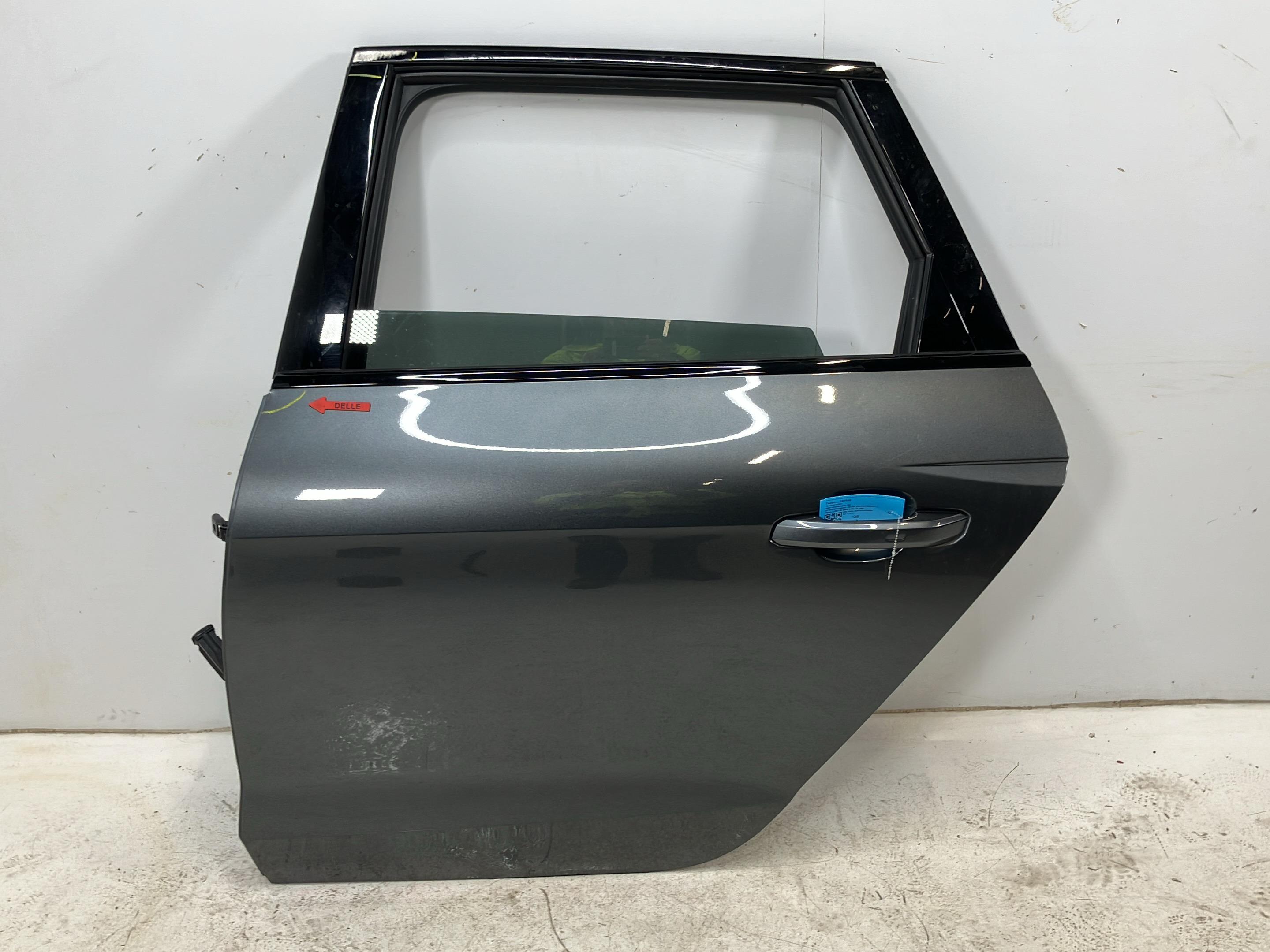 Door left rear AUDI A4 Avant (8W, B9) 40 TFSI Mild Hybrid  150 kW  204 PS (06.2020-> )