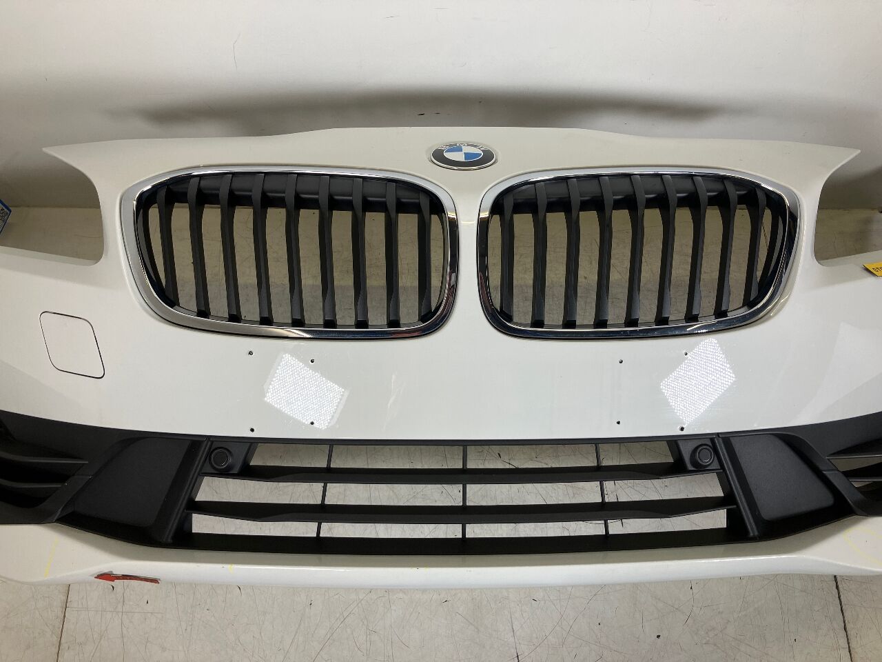 Bumper front BMW 2er Gran Tourer (F46) 220i  141 kW  192 PS (03.2015-02.2018)