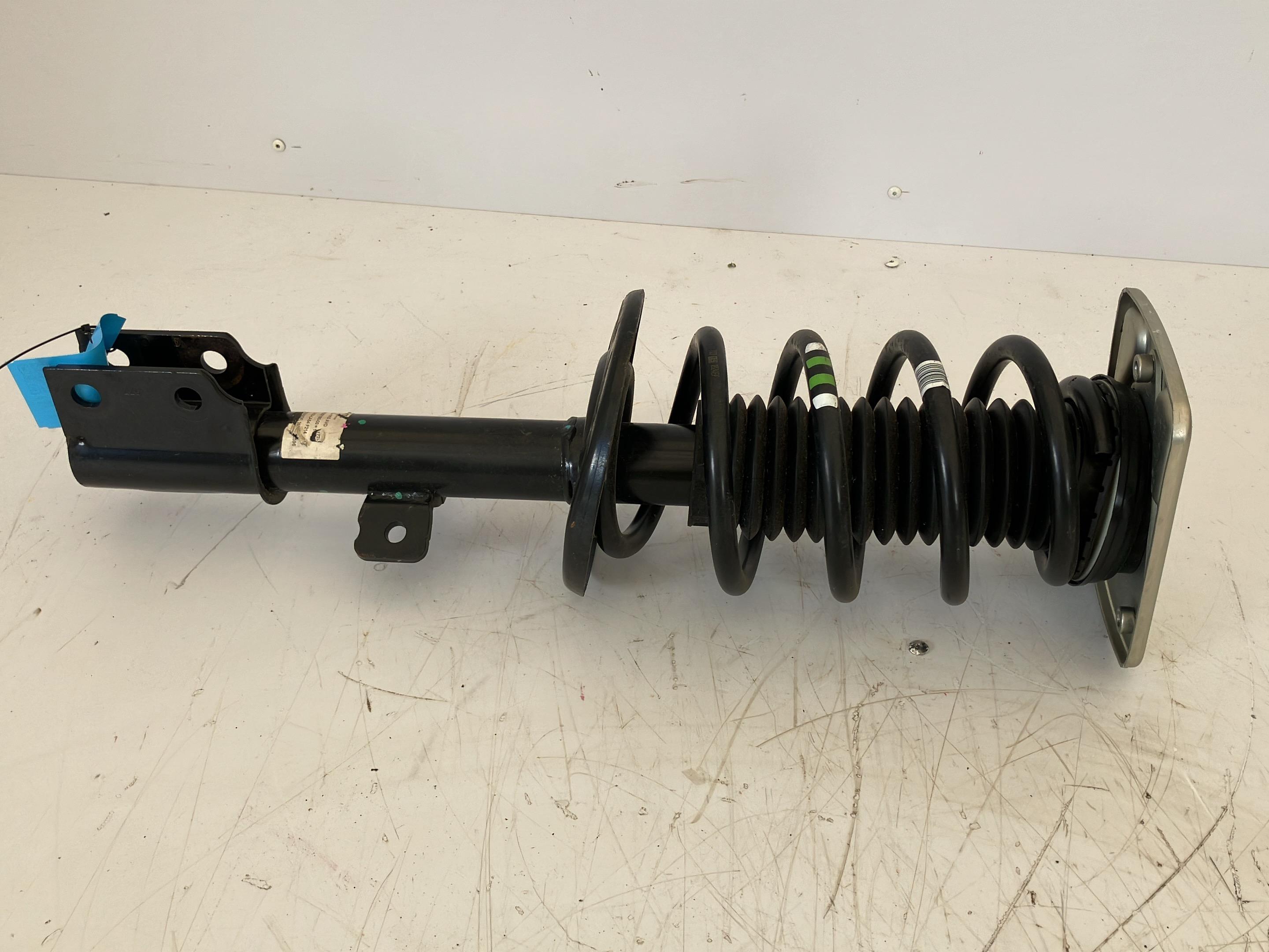 Suspension strut right front PEUGEOT Expert III Kasten (V) E-Expert Hydrogen  100 kW  136 PS (10.2024-> )
