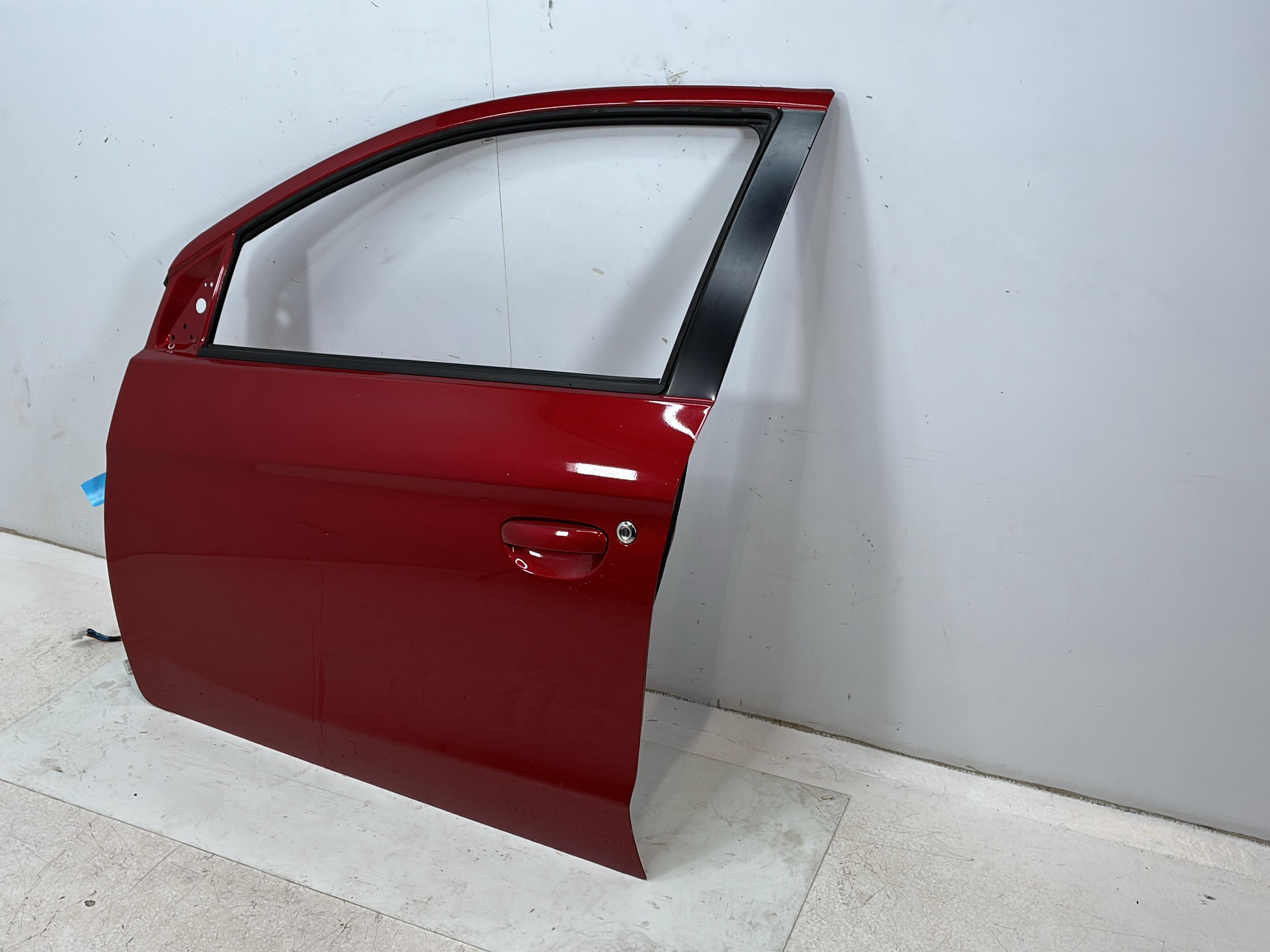 Tür links vorne MITSUBISHI Space Star VI Schrägheck (A0) 1.2  52 kW  71 PS (08.2020-> )