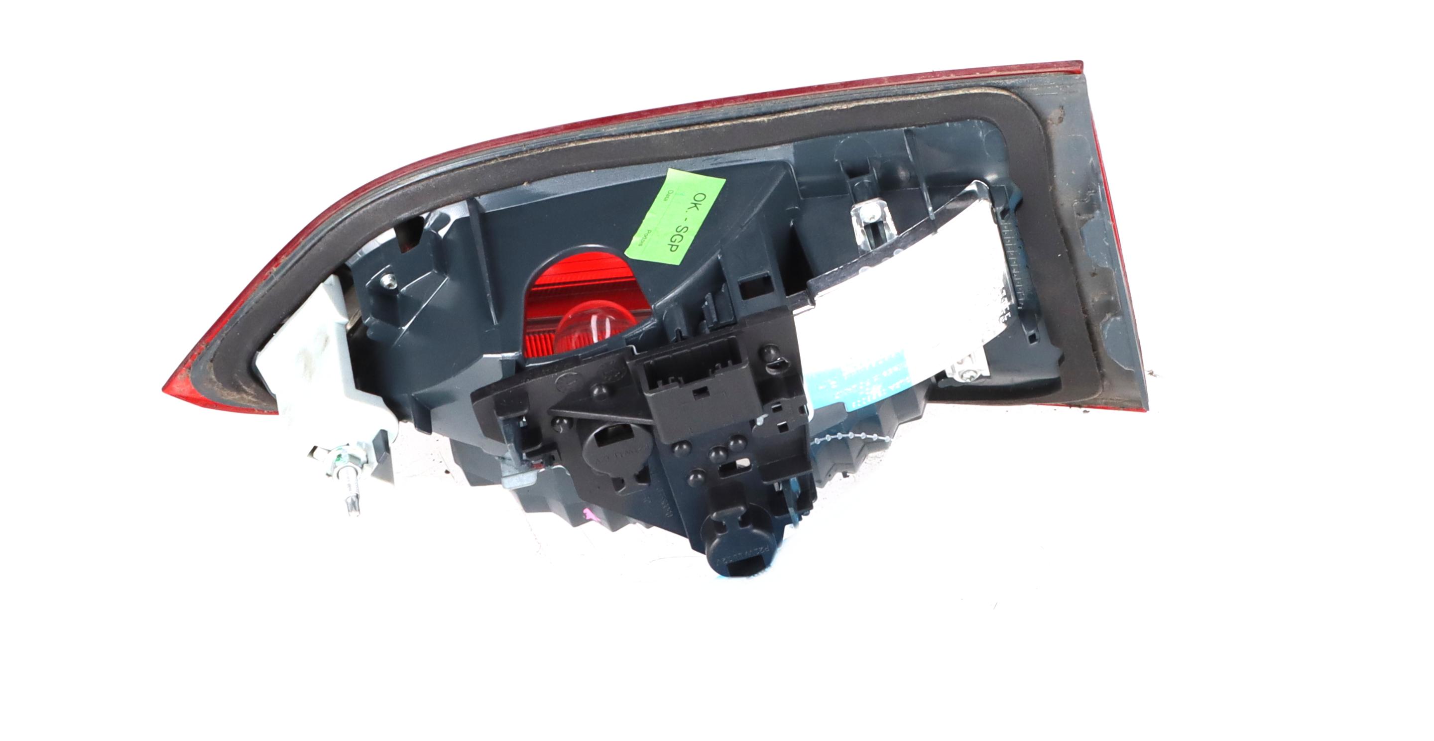 Tail-lamp inside right BMW X1 (F48) sDrive 18i  103 kW  140 PS (07.2017-> )