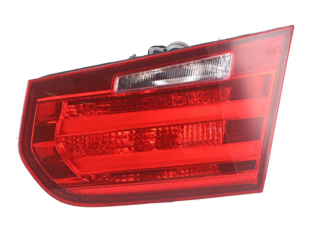 Rückleuchte innen rechts BMW 3er (F30, F80) 320d  135 kW  184 PS (03.2011-03.2016)
