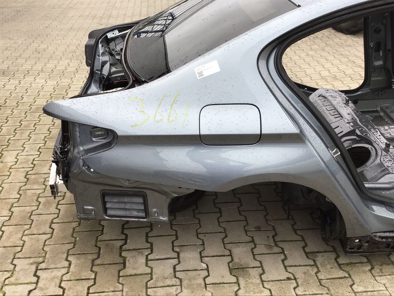 Side panel right rear BMW 5er (G30, F90) 520d  140 kW  190 PS (09.2016-> )