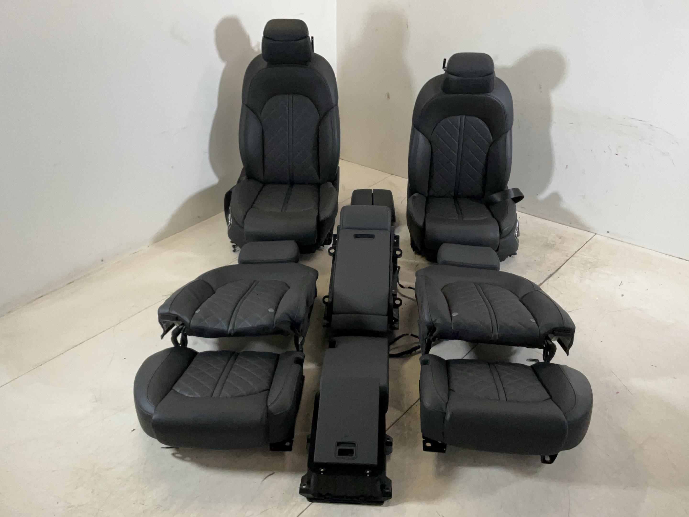 Innenausstattung AUDI A8 (4H) 3.0 TDI quattro  190 kW  258 PS (10.2013-01.2018)