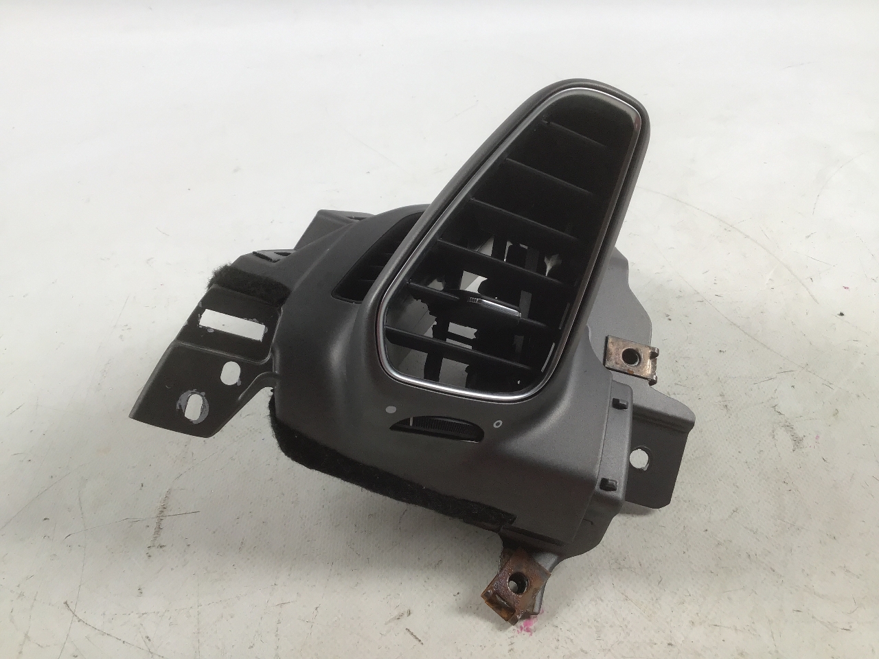 Kratka wentylacyjna deski rozdzielczej FERRARI 458 4.5  416 kW  566 PS (12.2009-> )