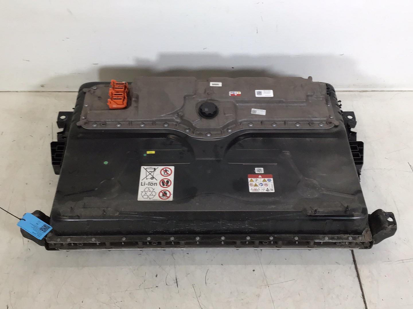 Akumulator hybrydowy VW Passat B9 Variant (CJ5) 1.5 eTSI  110 kW  150 PS (10.2023-> )