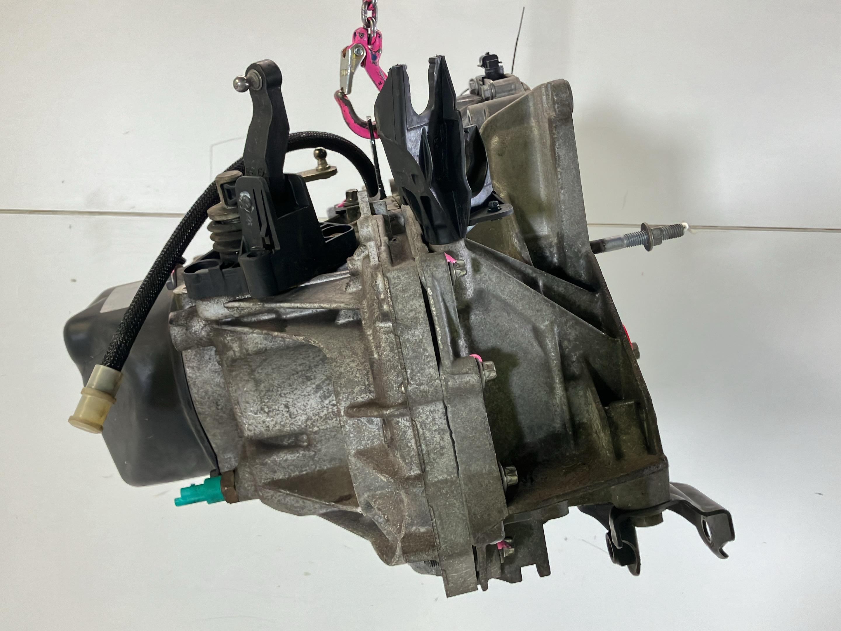 Manual gearbox RENAULT Clio Grandtour IV (R) 1.2 16V  54 kW  73 PS (01.2013-> )