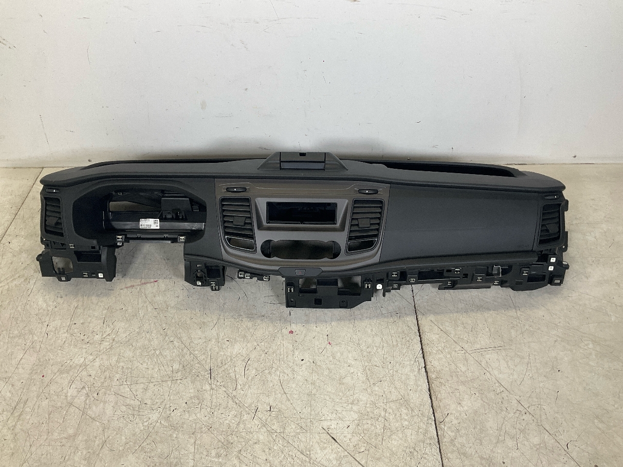 Car dashboard FORD Transit V363 Pritsche/Fahrgestell (FED, FFD) 2.0 TDCi  96 kW  130 PS (03.2016-> )