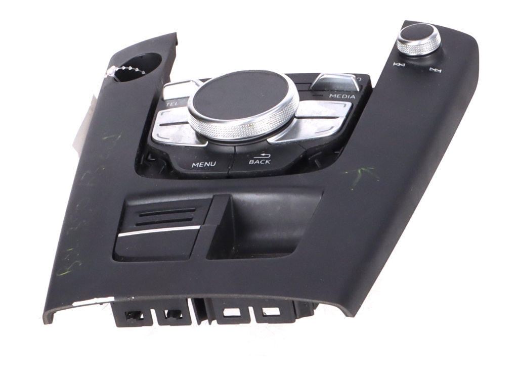 Panel sterowania MMI AUDI A3 Limousine (8V) S3 quattro  210 kW  286 PS (05.2014-> )