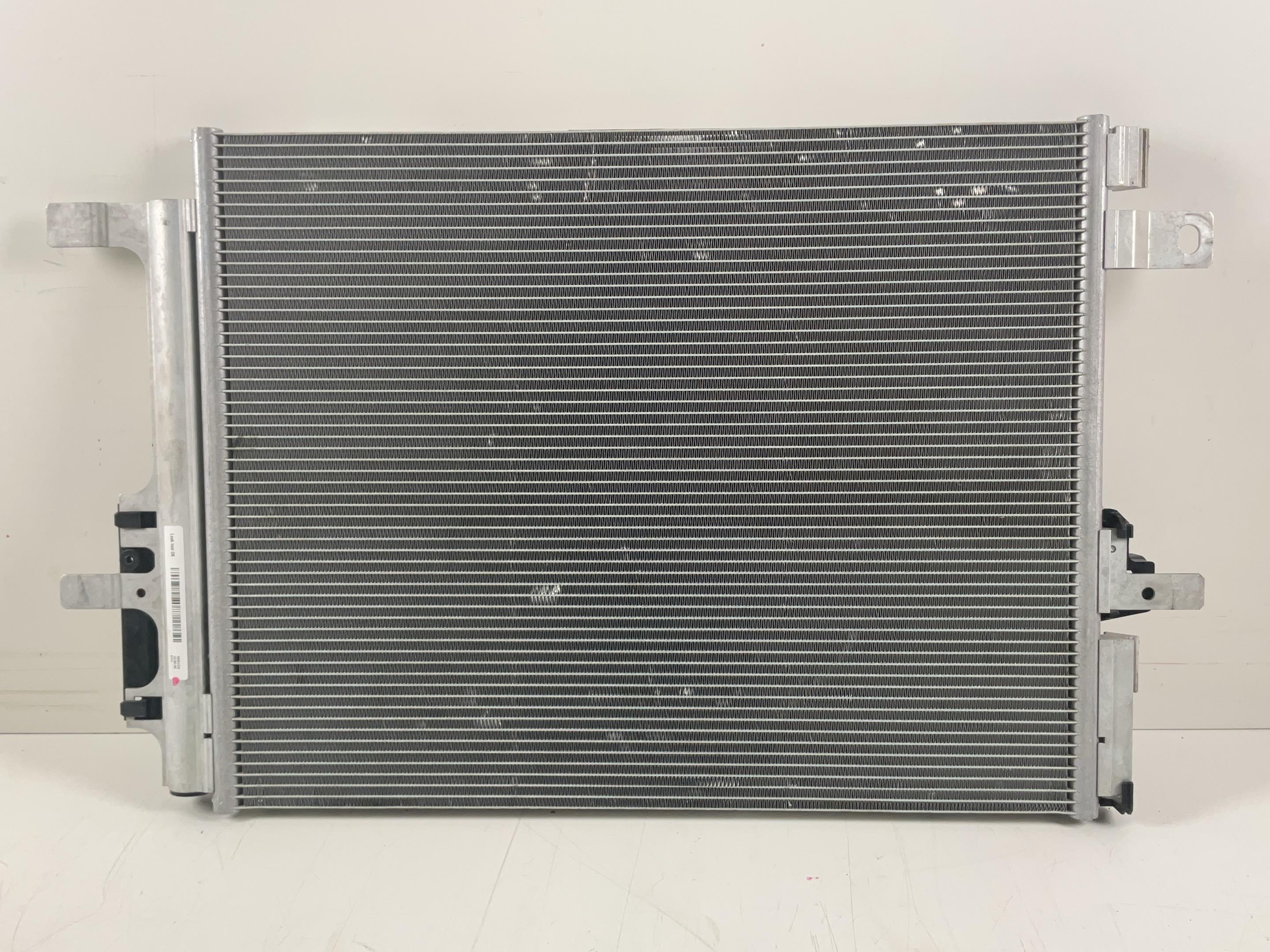 Air conditioner PEUGEOT Expert III Kasten (V) E-Expert Hydrogen  100 kW  136 PS (10.2024-> )
