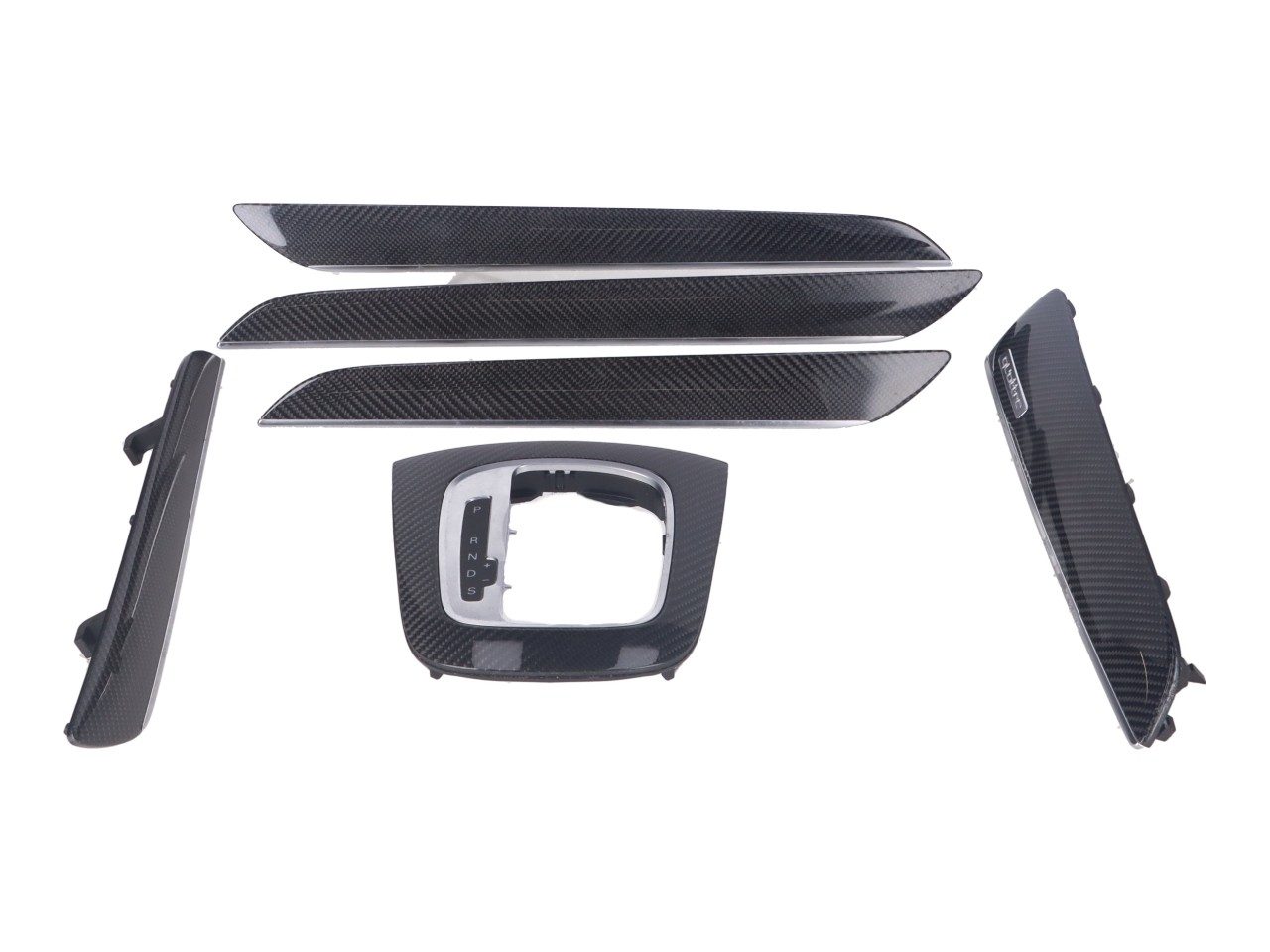 Kit de décoration AUDI Q3 (8U) RS 2.5 quattro  228 kW  310 PS (10.2013-10.2018) Kit de décoration AUDI Q3 (8U) RS 2.5 quattro  228 kW  310 PS (10.2013-10.2018)