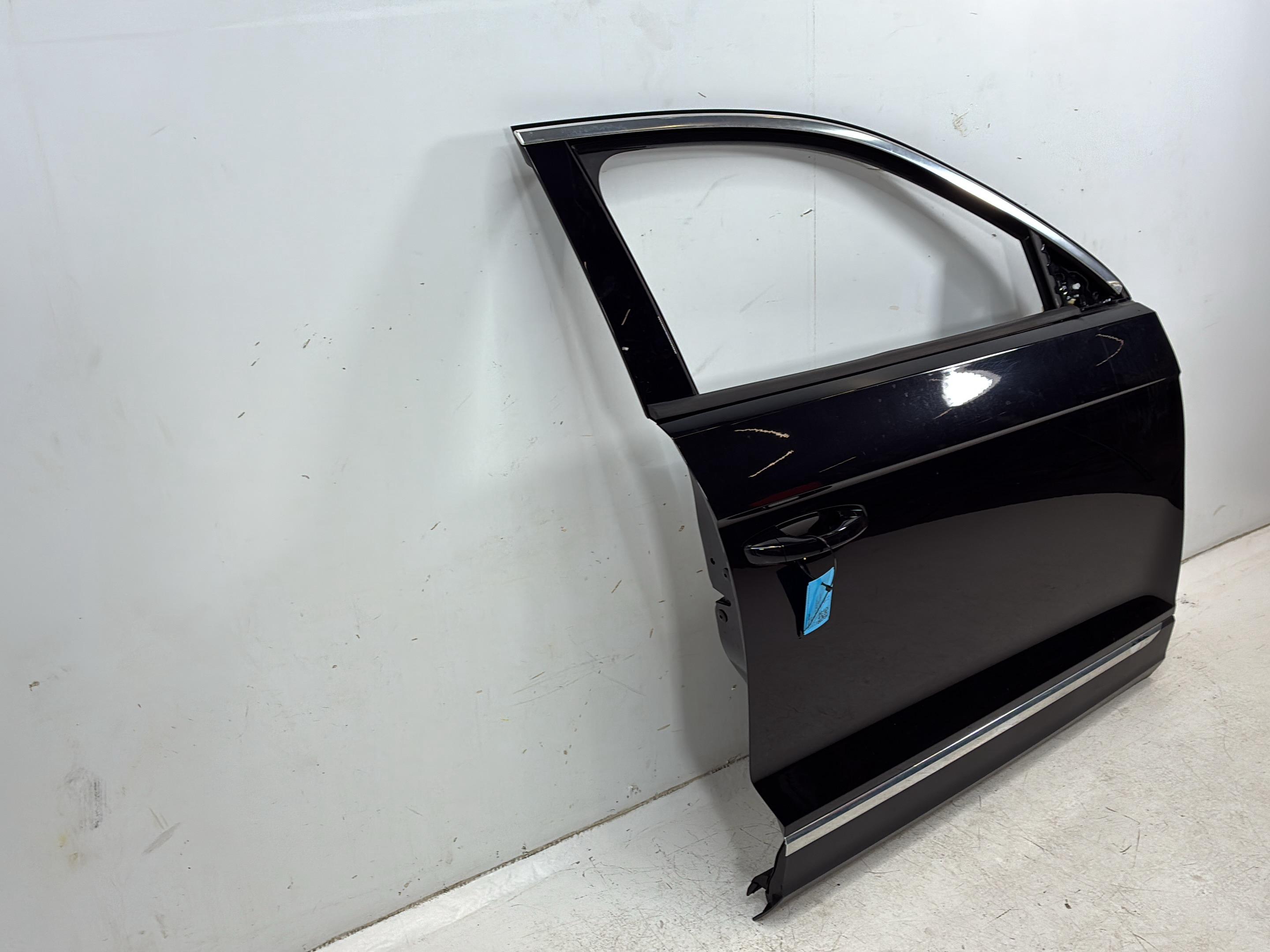 Door right front VW T-Roc (A11) 2.0 TSI 4motion  140 kW  190 PS (07.2017-> )