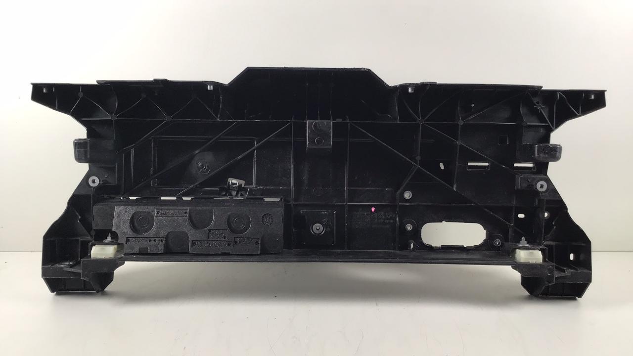 Equimpent rack PEUGEOT Expert III Kasten (V) E-Expert  100 kW  136 PS (09.2020-> )