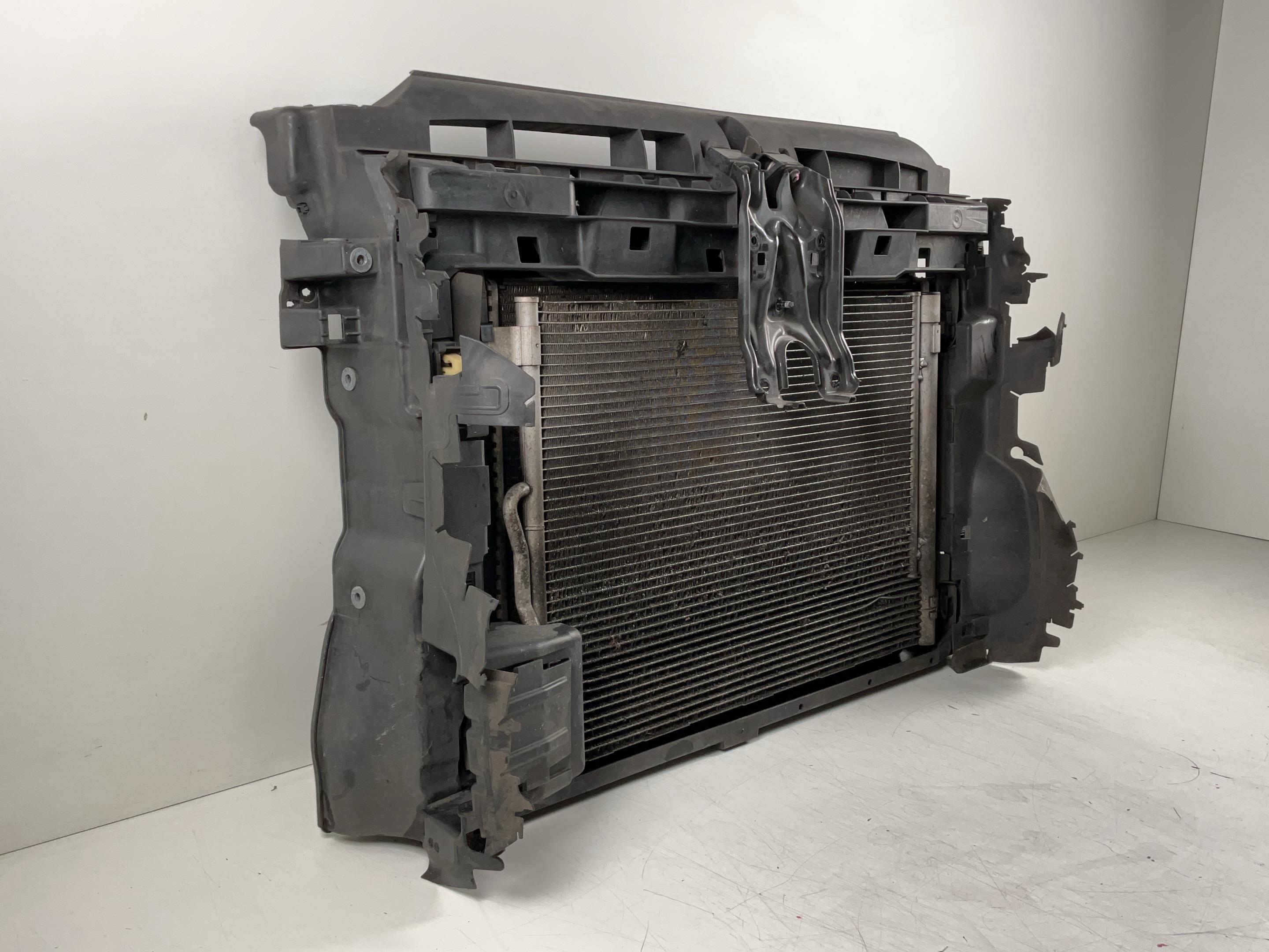 Pachet radiator cu bara de protecție VW Touran II (5T) 2.0 TDI  110 kW  150 PS (05.2015-> )