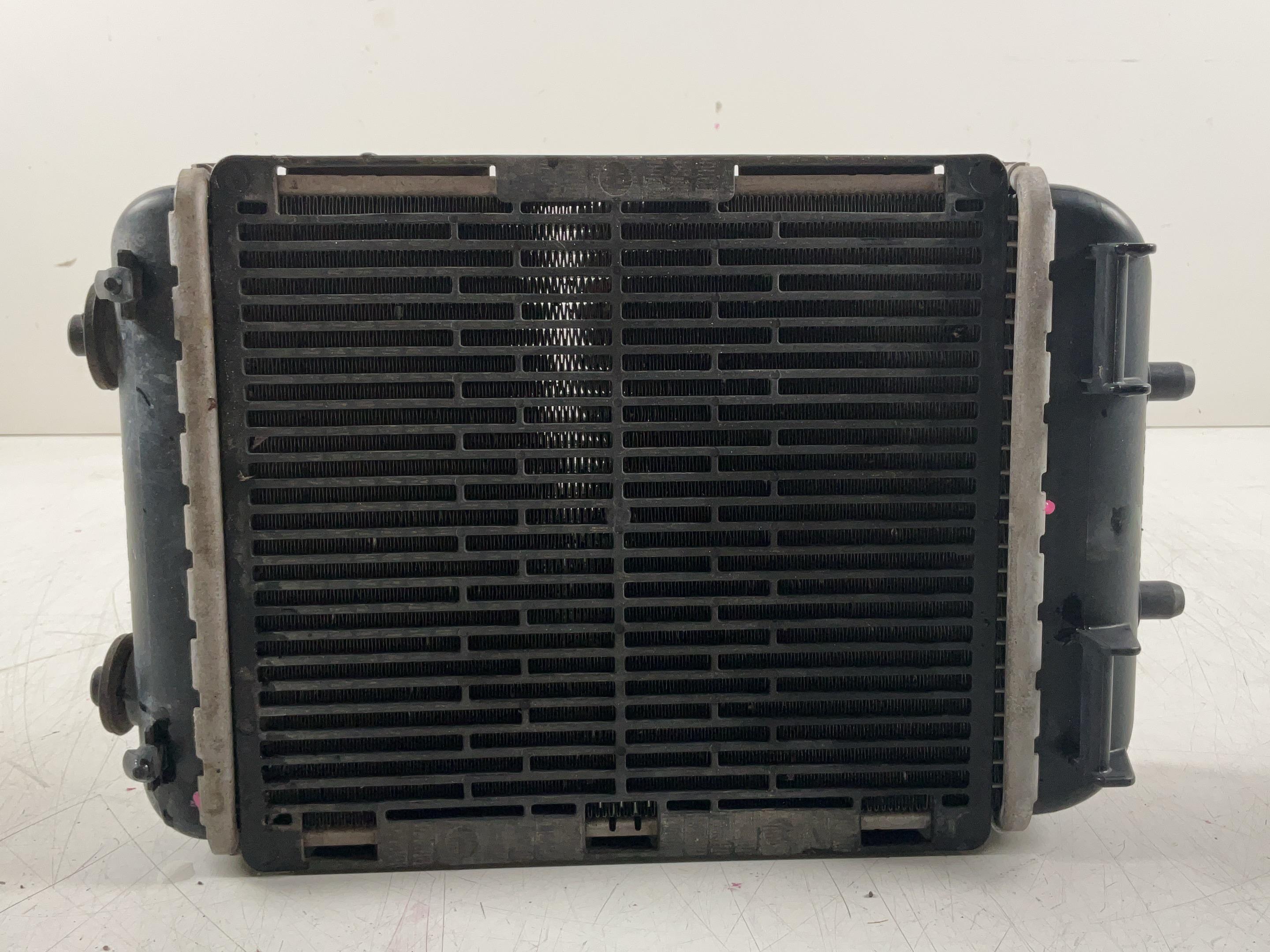 Additional cooler left front AUDI Q3 Sportback (F3N) 2.5 RS quattro  294 kW  400 PS (10.2019-> )