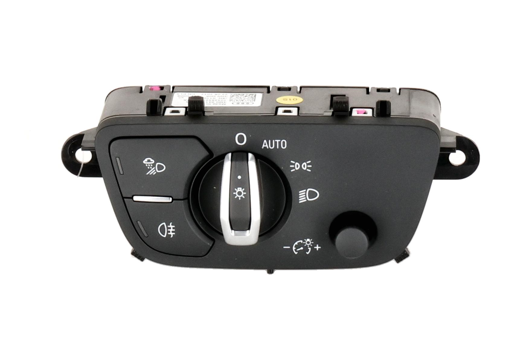 Interrupteur pour éclairage AUDI A4 Avant (8W, B9) 1.4 TFSI  110 kW  150 PS (02.2016-> )