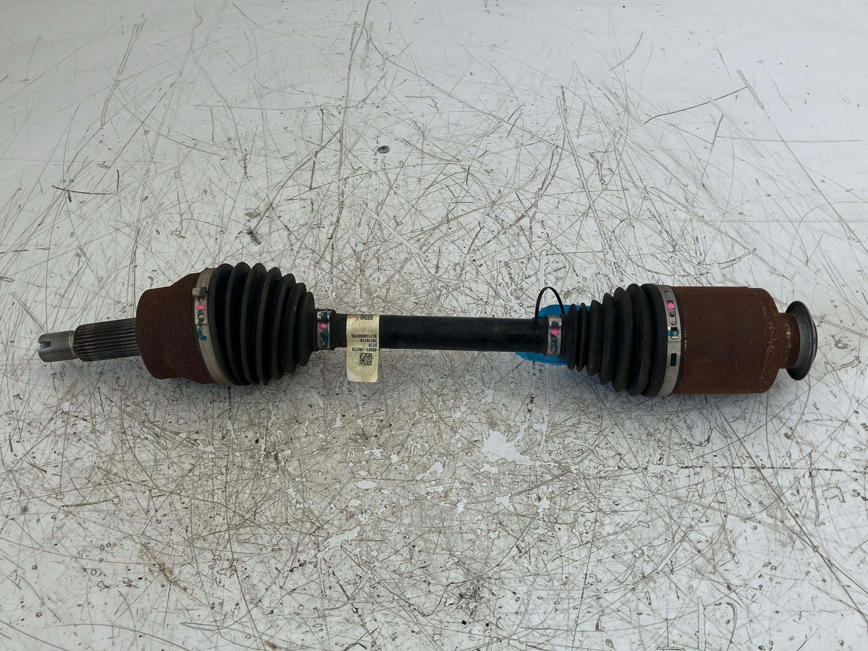 Drive shaft right front HYUNDAI Santa Fe IV (TM, TMA) 2.5 MPi  132 kW  180 PS (07.2021-> )