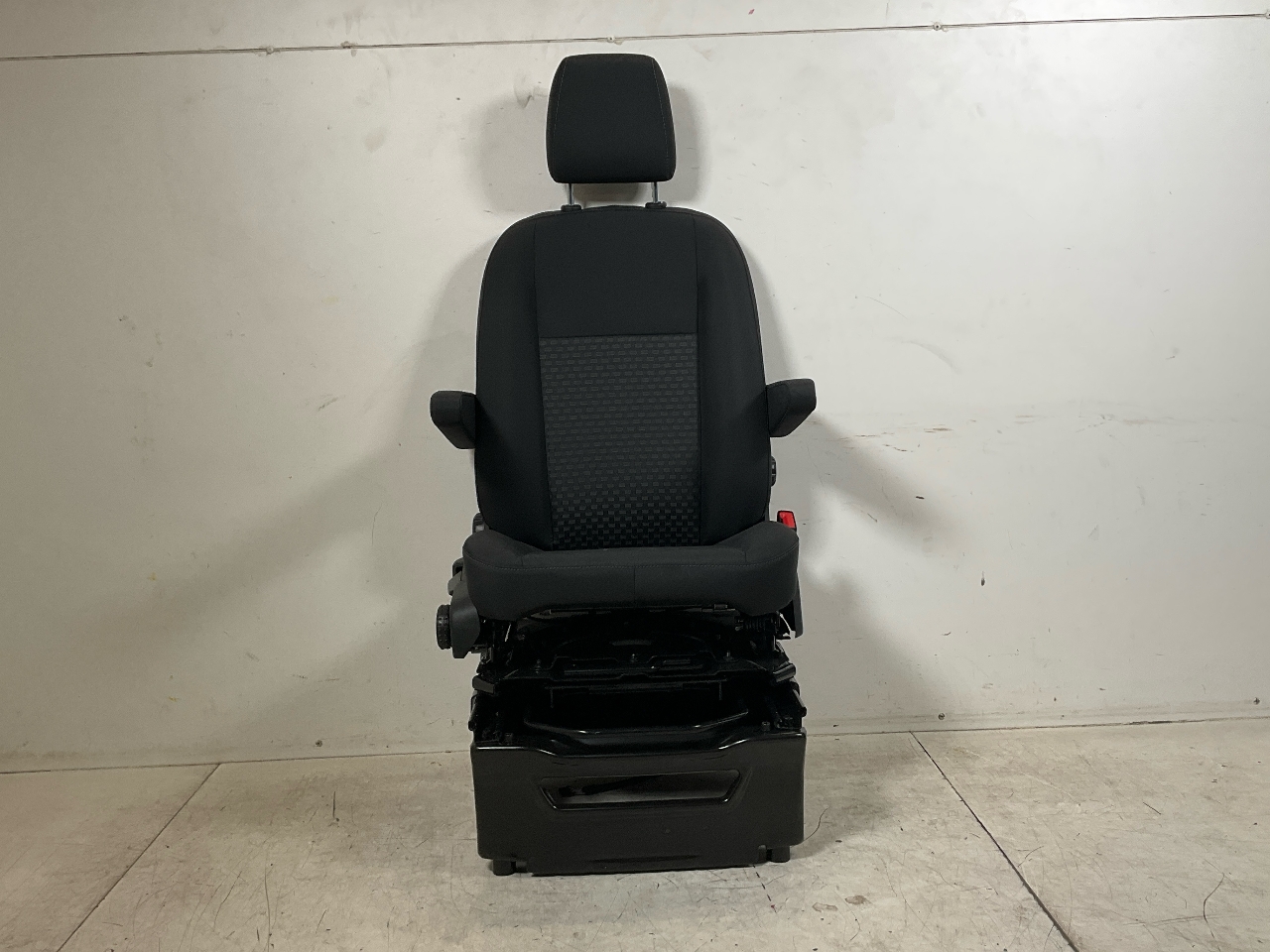 Sitz rechts vorne FORD Transit V363 Pritsche/Fahrgestell (FED, FFD) 2.0 TDCi  125 kW  170 PS (03.2016-> )