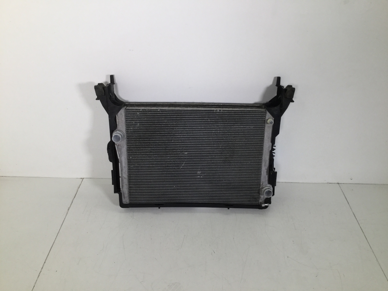 Paquet de radiateurs sans support de serrure BMW X5 (F15, F85) xDrive 30d  190 kW  258 PS (08.2013-07.2018) Paquet de radiateurs sans support de serrure BMW X5 (F15, F85) xDrive 30d  190 kW  258 PS (08.2013-07.2018)