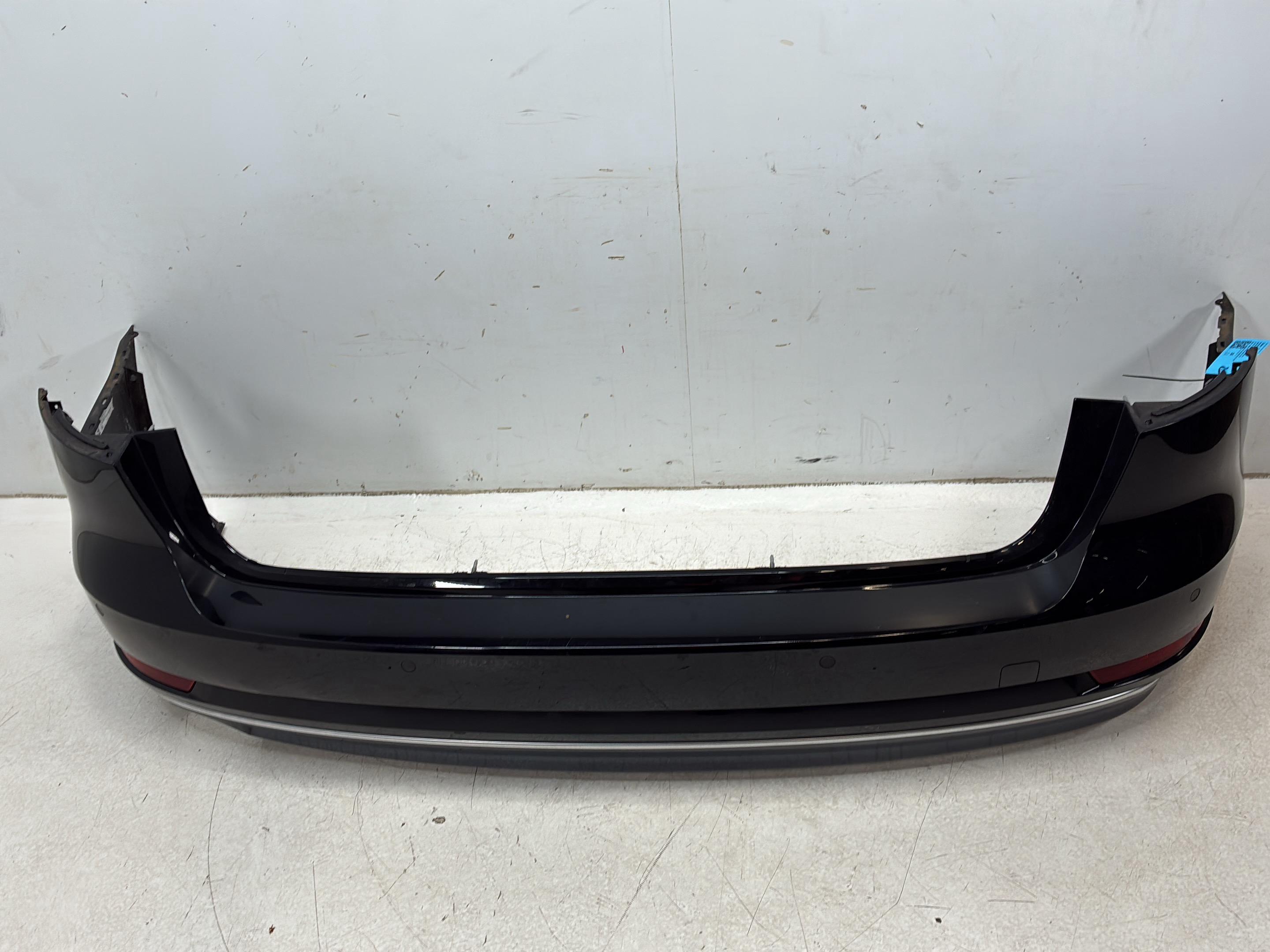Bara de protecție față spate AUDI A4 (8W, B9) 1.4 TFSI  110 kW  150 PS (08.2015-> )