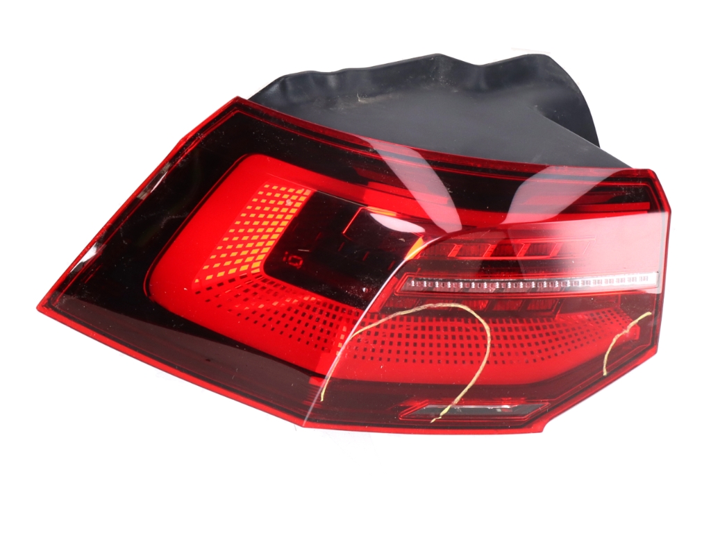 Feu arrière extérieur gauche VW Golf VIII (CD) 2.0 TDI  110 kW  150 PS (08.2019-> ) Feu arrière extérieur gauche VW Golf VIII (CD) 2.0 TDI  110 kW  150 PS (08.2019-> )