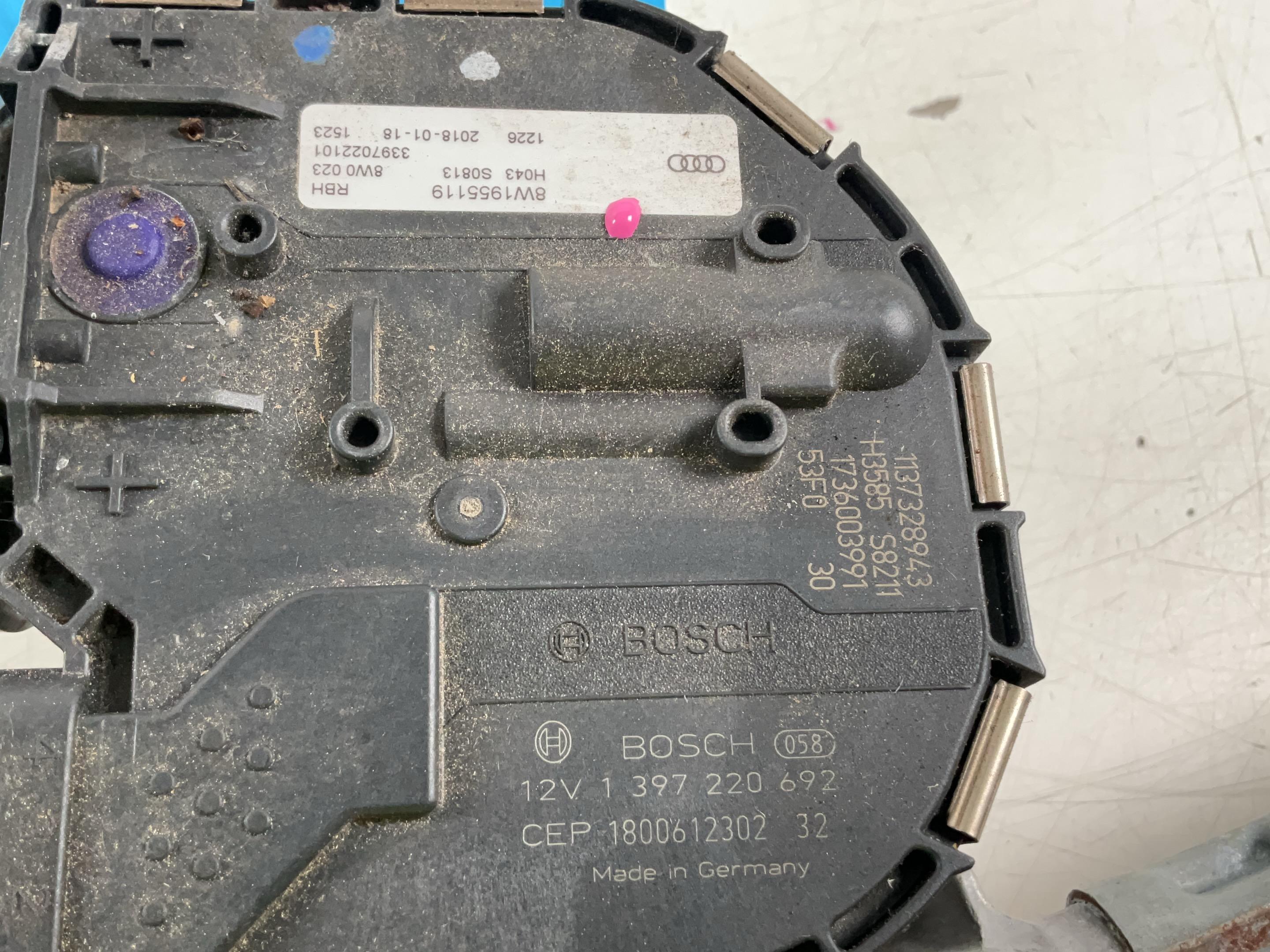 Wiper motor front AUDI A4 (8W, B9) 1.4 TFSI  110 kW  150 PS (08.2015-> )