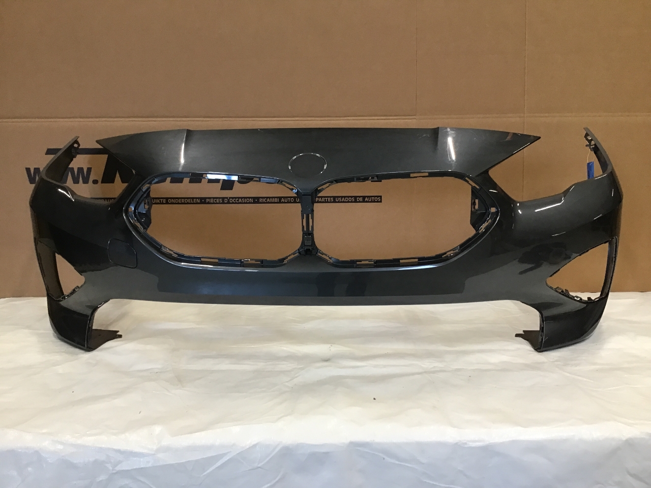 Bumper front BMW 2er Gran Coupe (F44) 220d xDrive  140 kW  190 PS (07.2020-> ) Bumper front BMW 2er Gran Coupe (F44) 220d xDrive  140 kW  190 PS (07.2020-> )