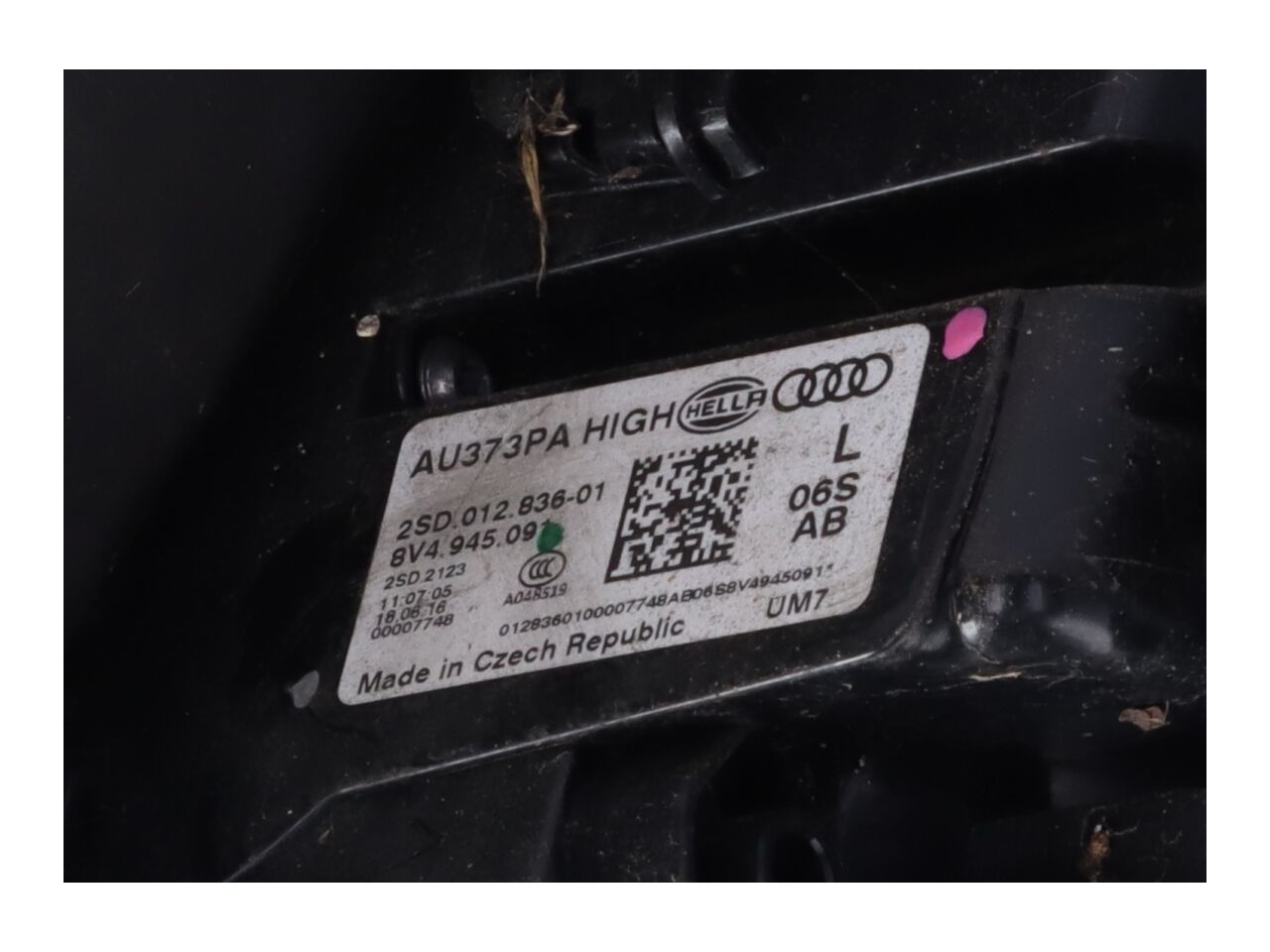 Achterlicht links buiten AUDI A3 Sportback (8V) 1.4 TFSI  110 kW  150 PS (05.2014-> )