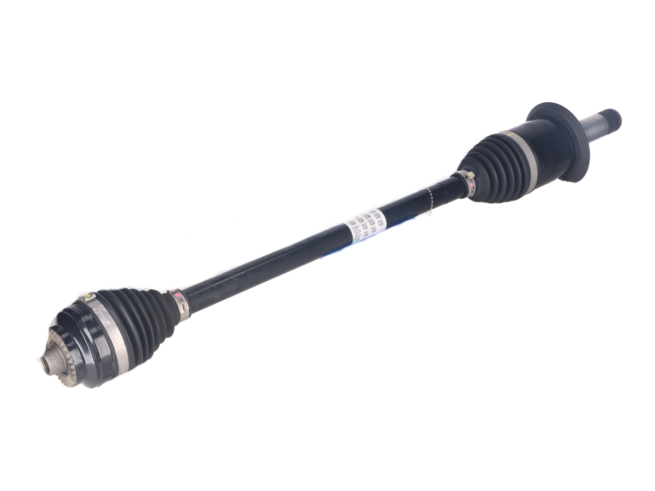 Arbre d'entraînement arrière gauche BMW 1er (F40) 120d xDrive  140 kW  190 PS (07.2019-> )