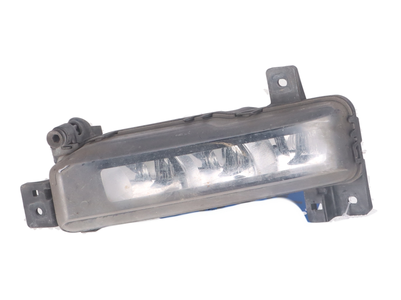 Phares antibrouillard avant droit BMW 2er Gran Tourer (F46) 220d xDrive  140 kW  190 PS (03.2015-02.2018)