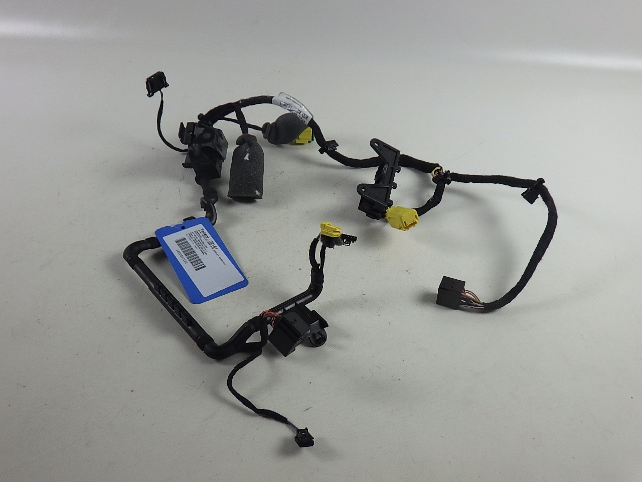 Cable harness BENTLEY Flying Spur (4W) 6.0  460 kW  626 PS (03.2013-> ) Cable harness BENTLEY Flying Spur (4W) 6.0  460 kW  626 PS (03.2013-> )