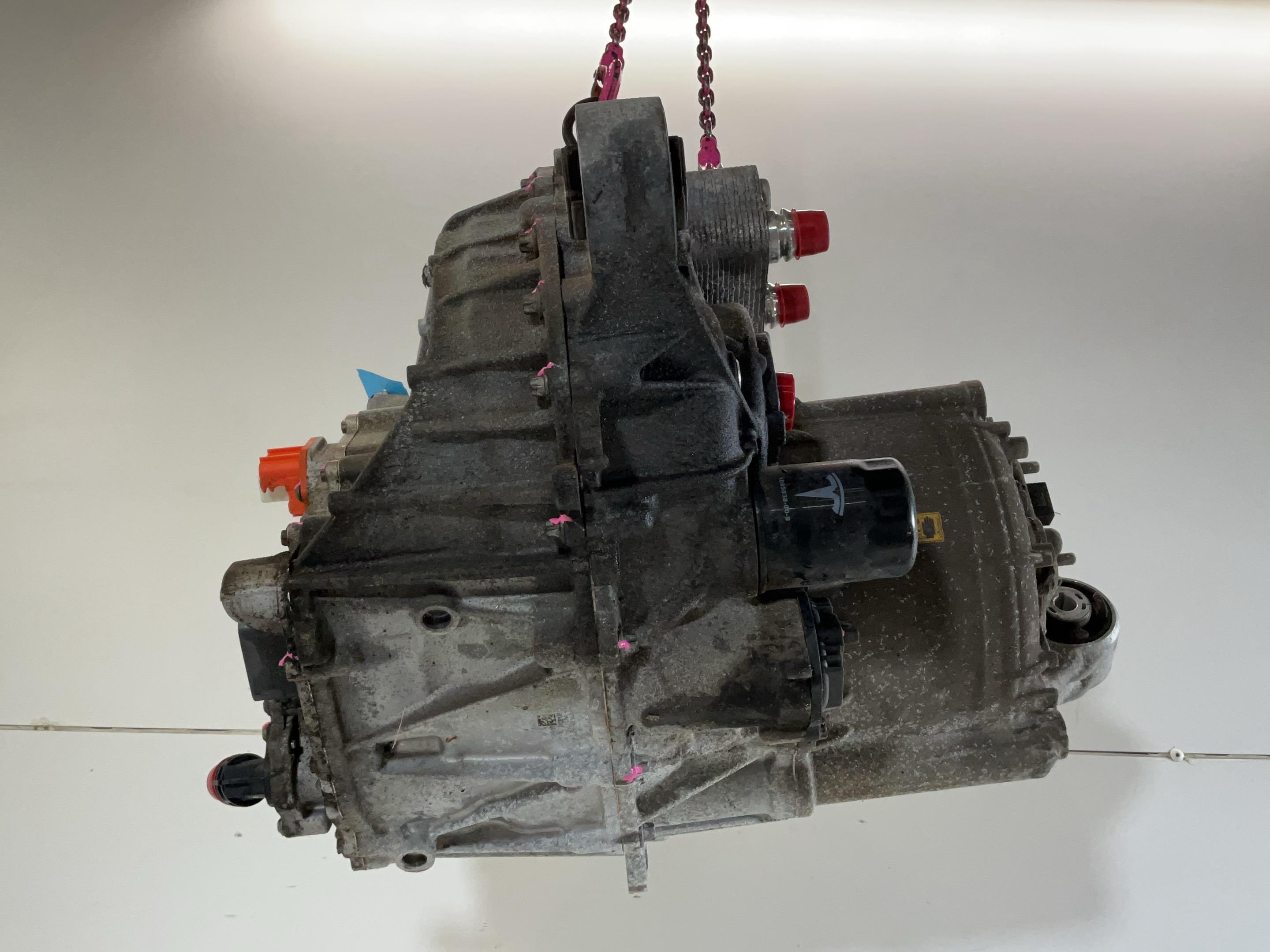 Moteur électrique arrière TESLA Model 3 (5YJ3) EV  350 kW  476 PS (06.2019-> )
