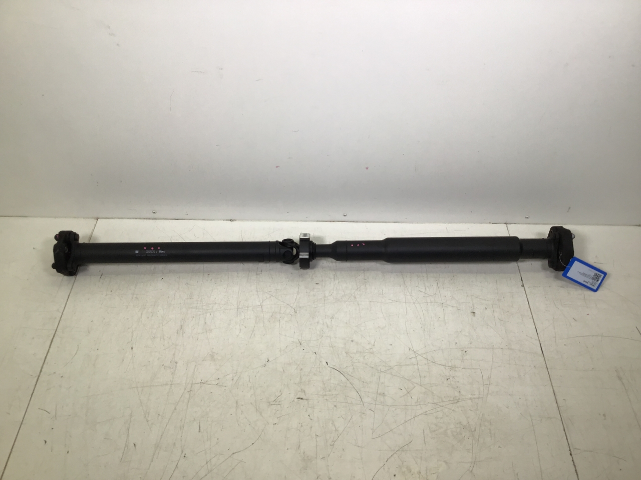 Cardan shaft BMW 3er (G20, G28, G80) 318d  110 kW  150 PS (03.2019-> )
