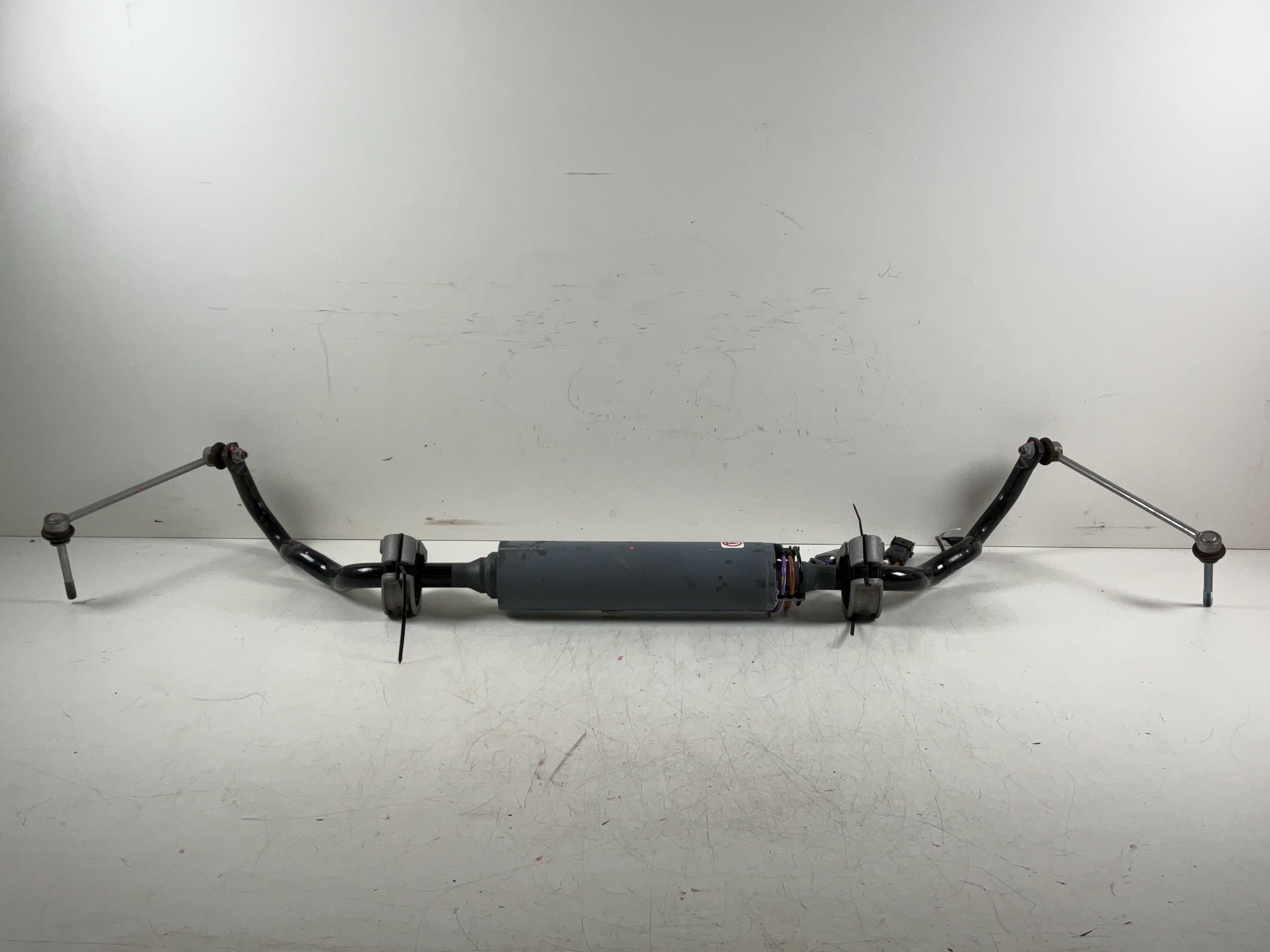 Stabilizator faţă BMW XM (G09) Label  550 kW  748 PS (08.2023-> )