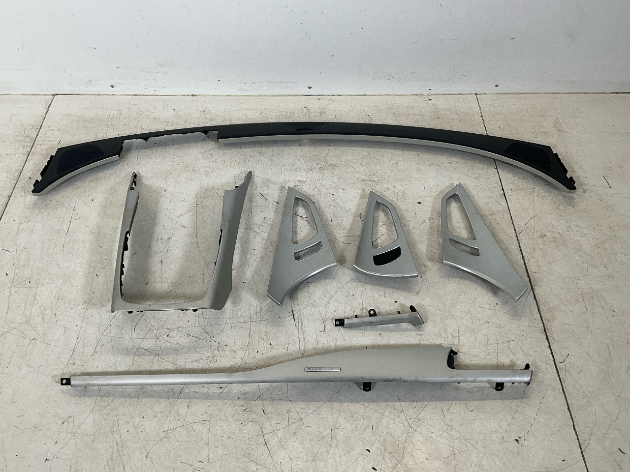 Dekorset AUDI A7 Sportback (4G) RS7 quattro  412 kW  560 PS (10.2013-04.2018) Dekorset AUDI A7 Sportback (4G) RS7 quattro  412 kW  560 PS (10.2013-04.2018)