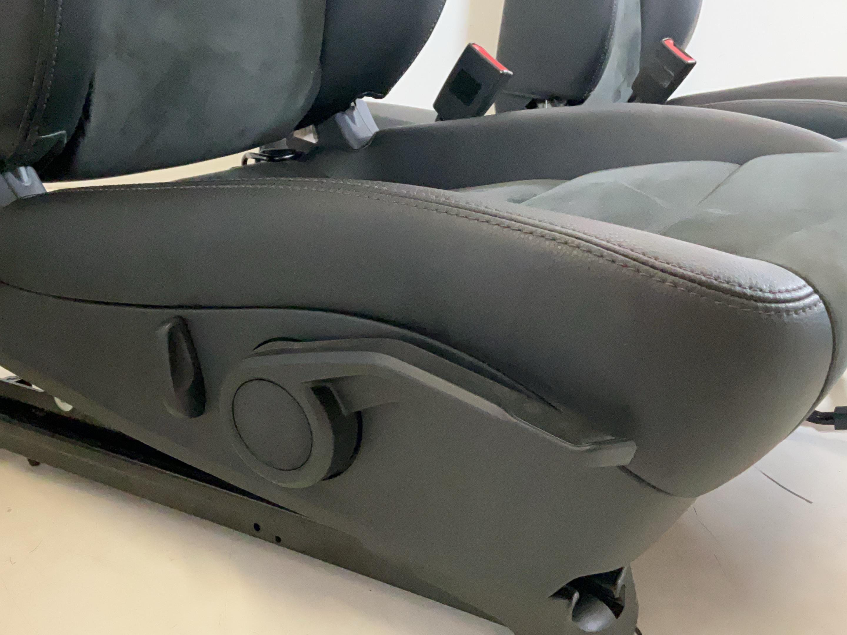 Accesorii interioare PORSCHE 718 Boxster (982) 2.0  220 kW  300 PS (04.2016-> )