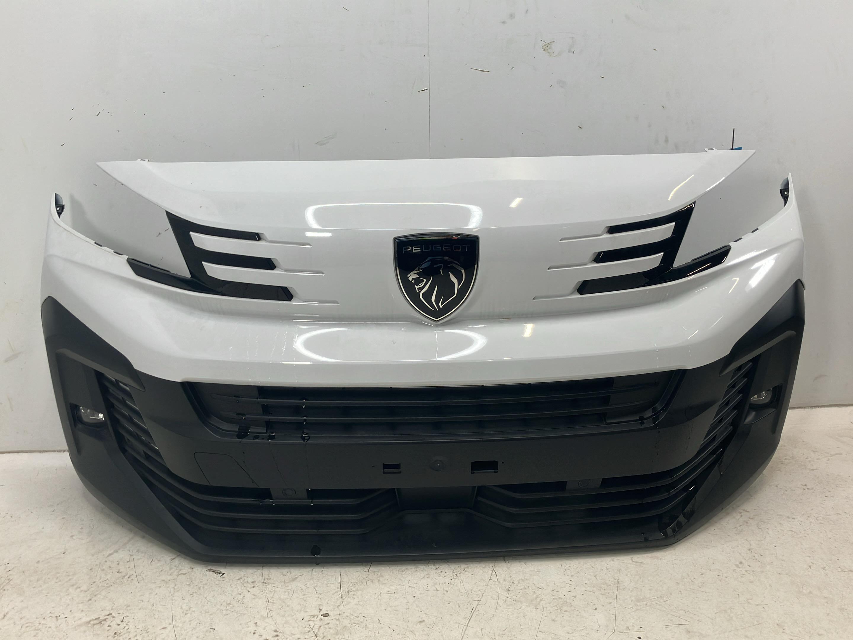 Pare-chocs avant PEUGEOT Expert III Kasten (V) E-Expert Hydrogen  100 kW  136 PS (10.2024-> )