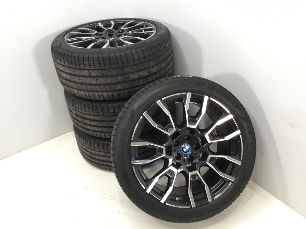 Roues complètes BMW X5 (G05, F95) xDrive40d Mild-Hybrid  259 kW  352 PS (06.2023-> )