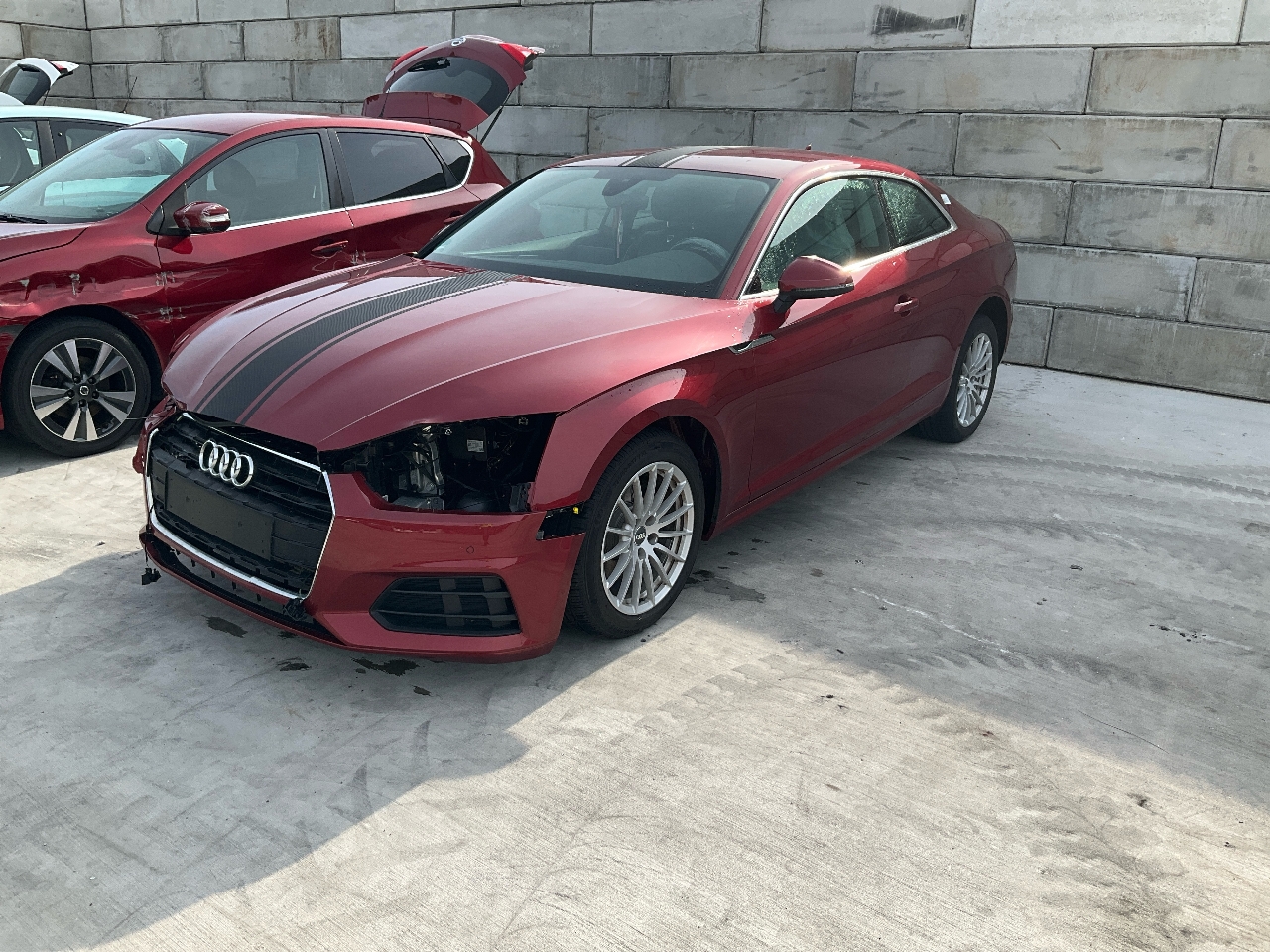 AUDI