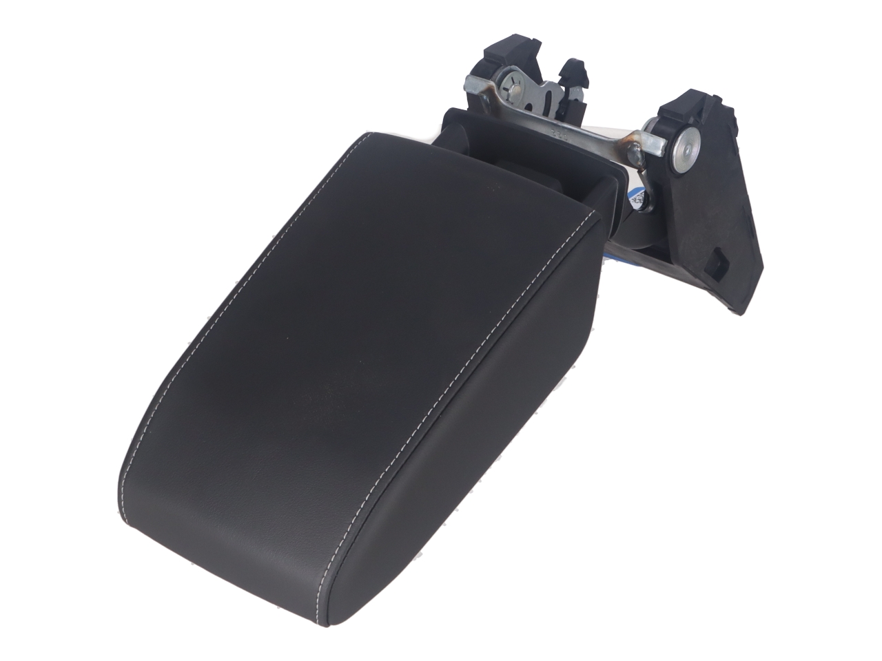 Armlehne VW Golf VIII (CD) 1.5 eTSI  96 kW  131 PS (11.2020-> ) Armlehne VW Golf VIII (CD) 1.5 eTSI  96 kW  131 PS (11.2020-> )