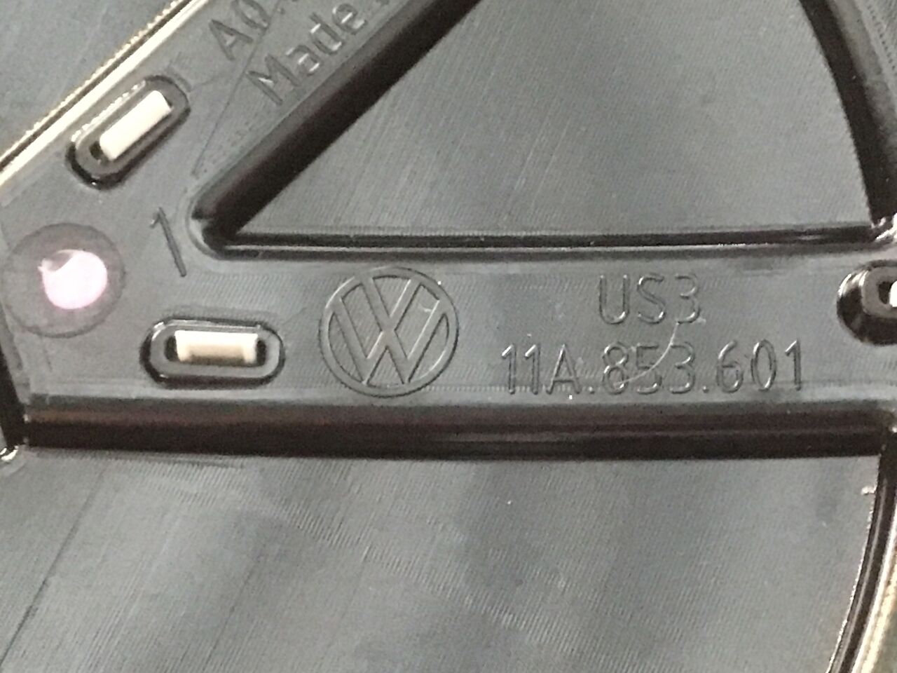 Emblem VW ID.4 (E21) Performance  150 kW  204 PS (05.2020-> )
